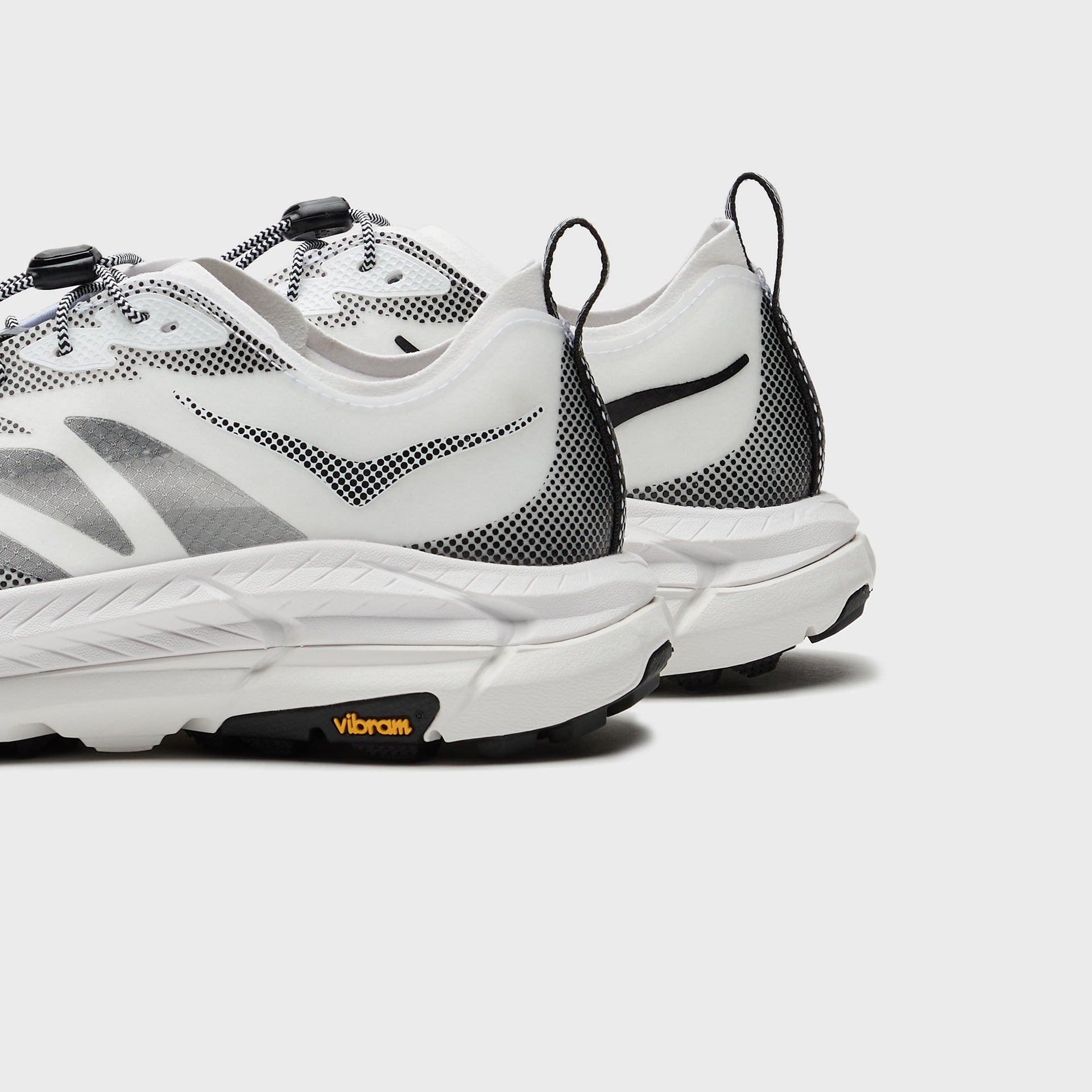HOKA Mafate Speed 4 Lite - White / Black