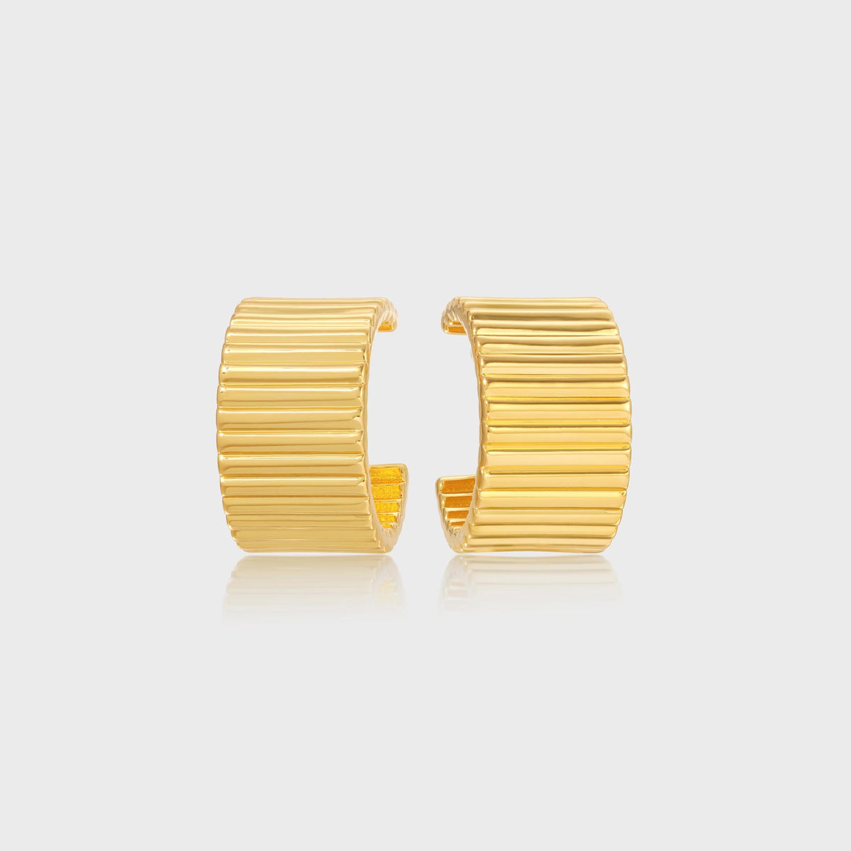 Heaven Mayhem Ines Earrings - Gold
