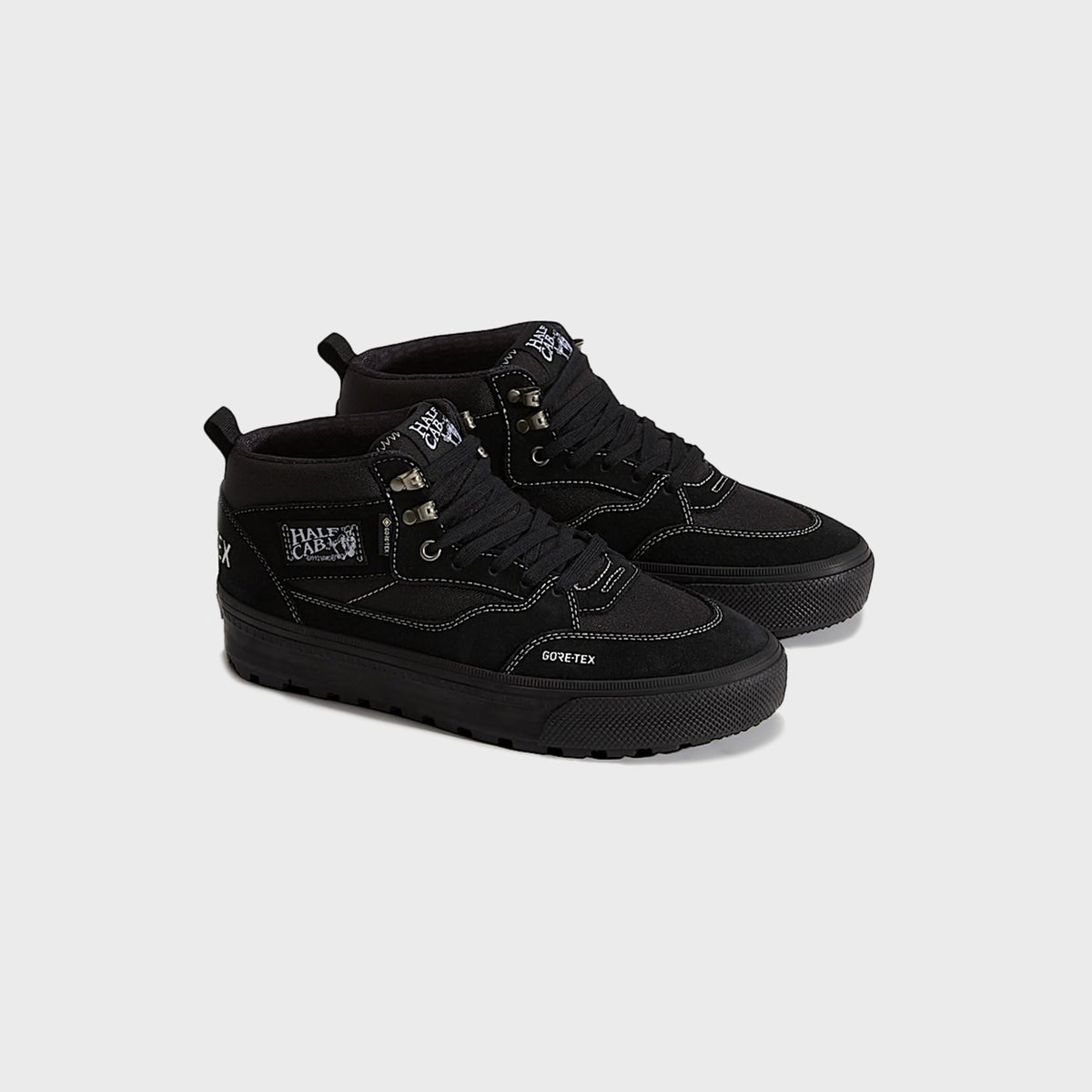 VANS Half Cab Gore-Tex Insulated - Black