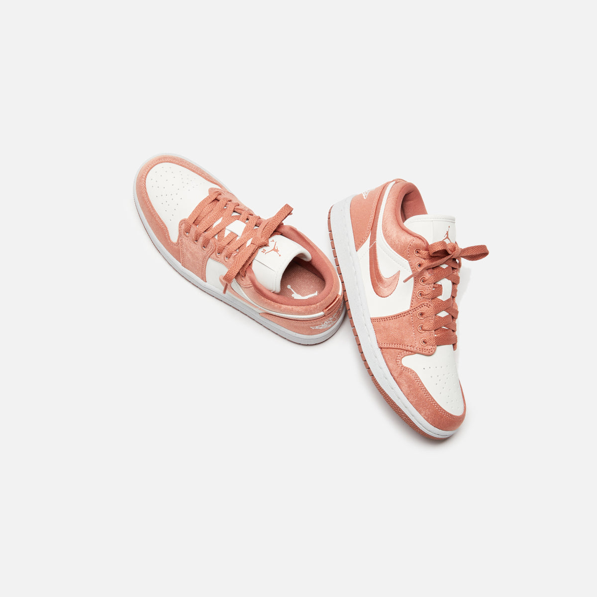 Nike WMNS Air Jordan 1 Low SE - Orange / Sail