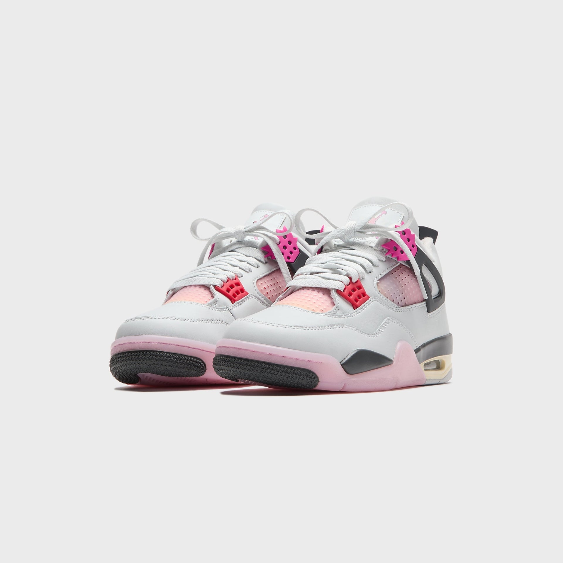 Jordan Air Jordan 4 Retro - Off-White / Anthracite / Fire Pink