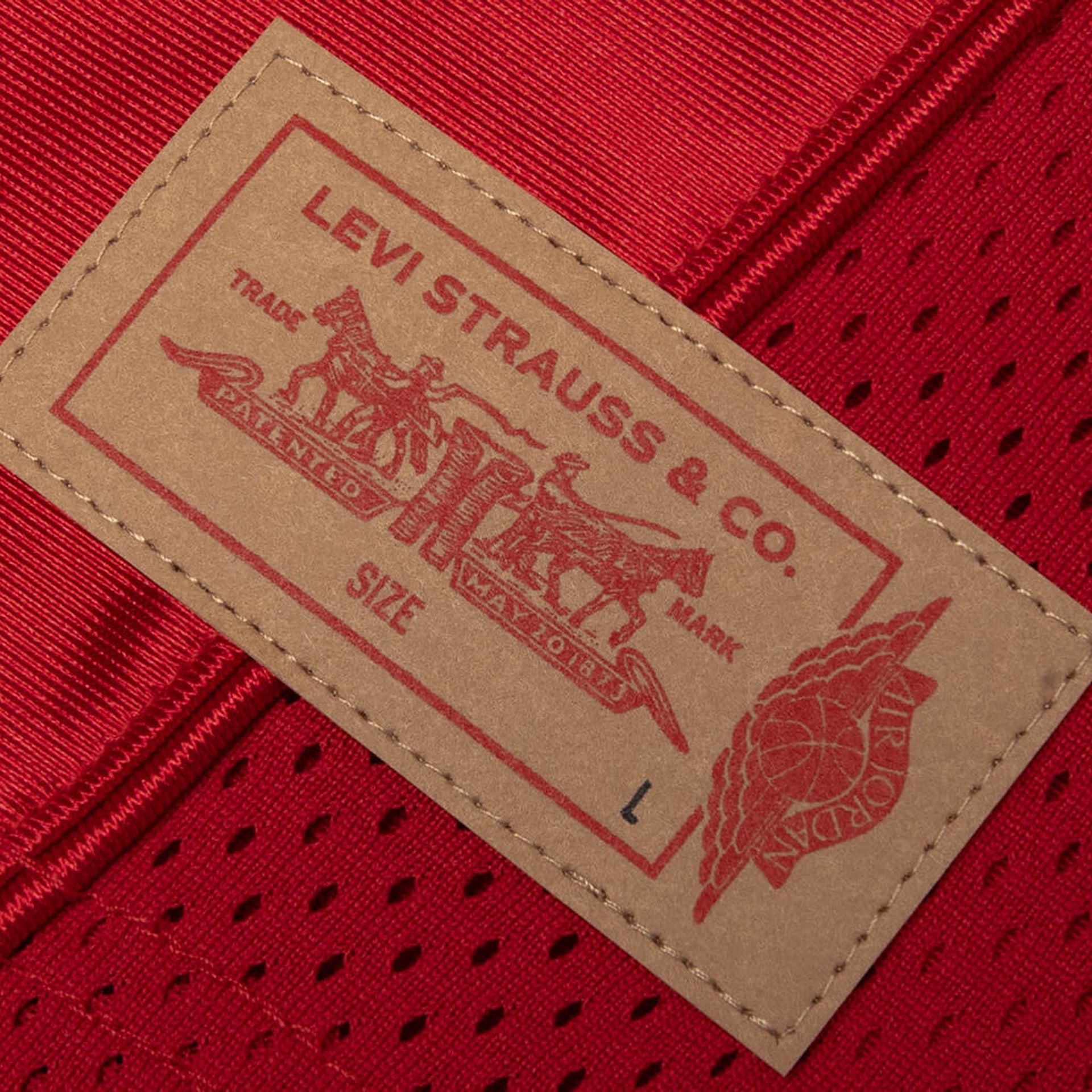 Jordan x Levi's Jersey - Gym Red / Black / Pale Ivory