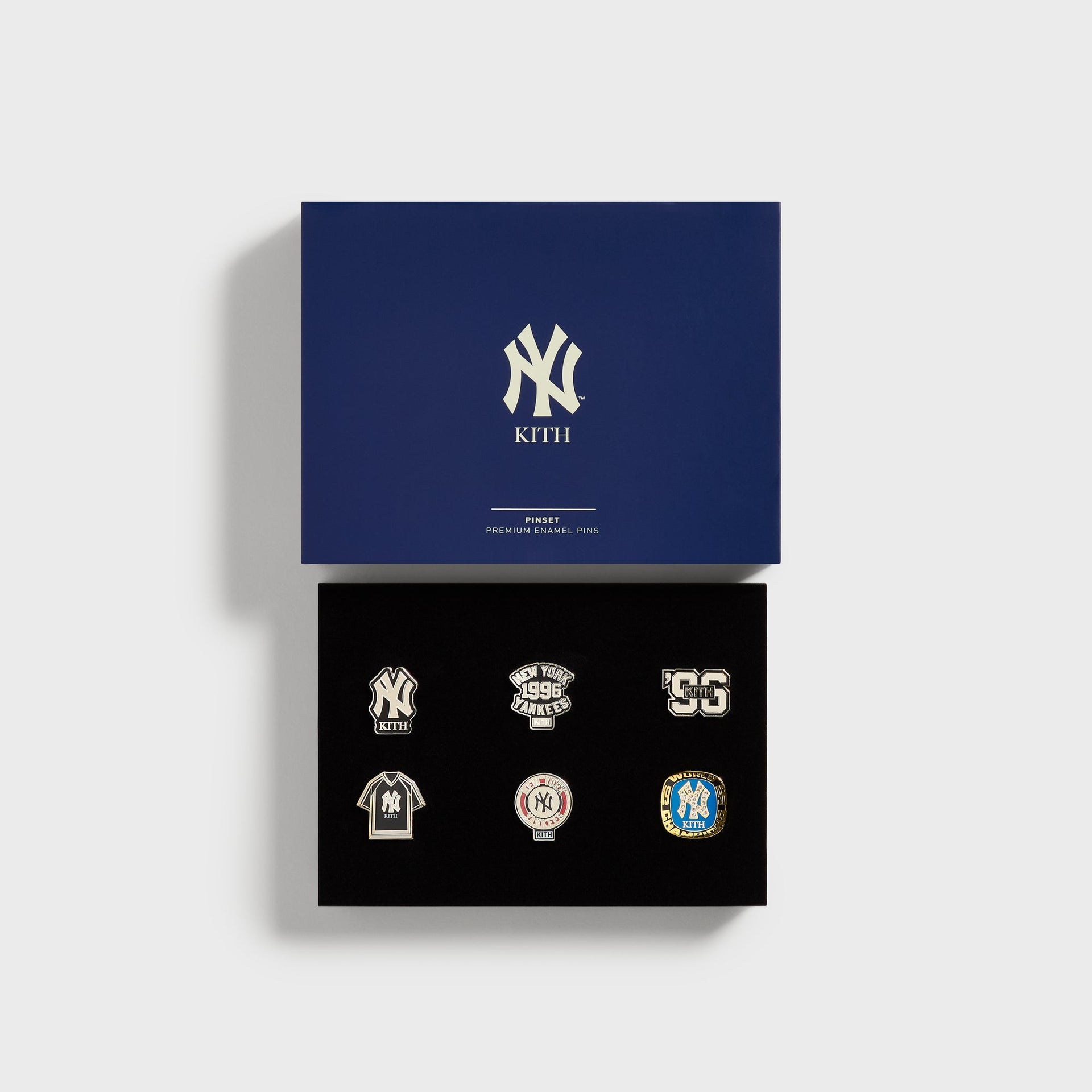 Kith for the New York Yankees Set of 6 Pin Set - Multi