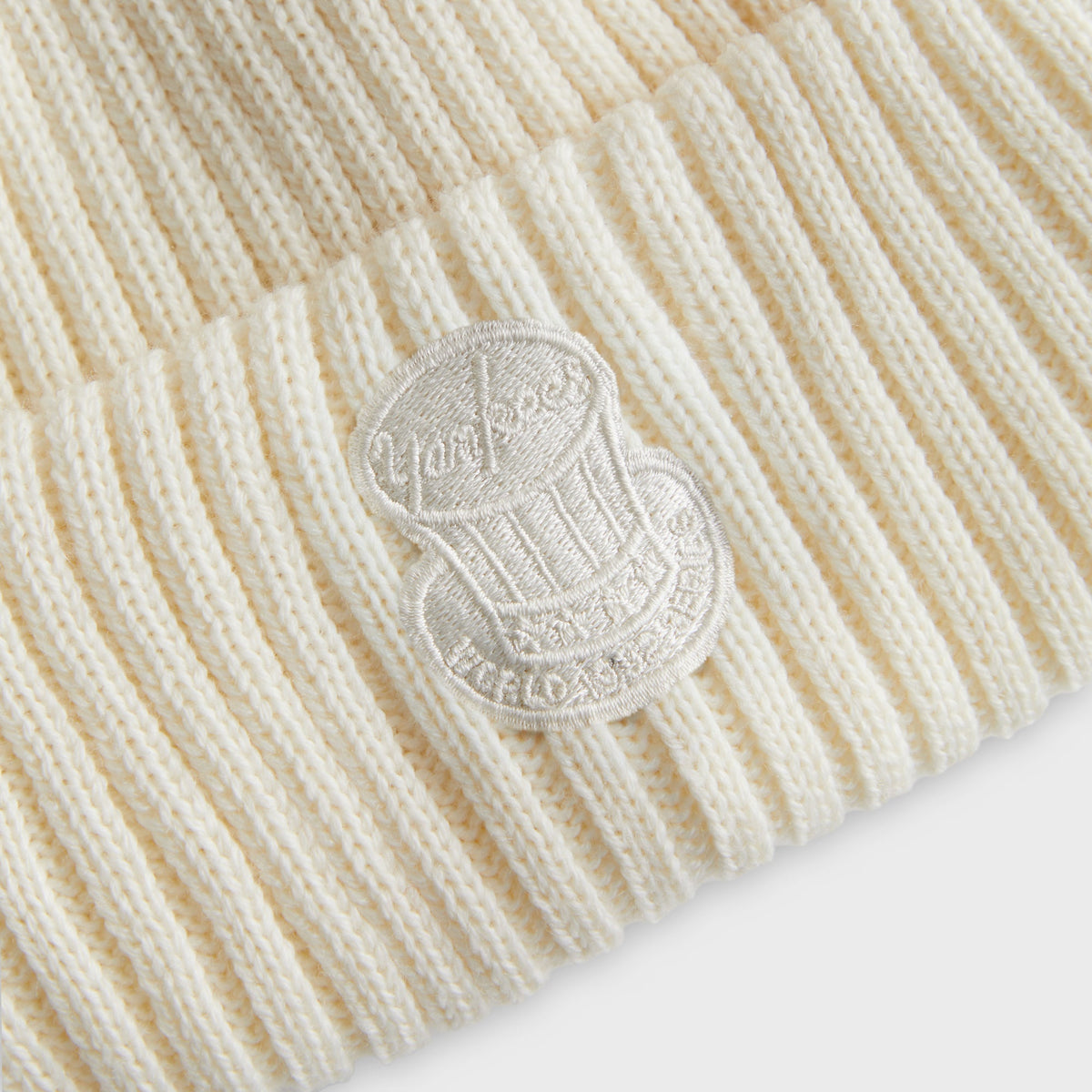 Kith & New Era for the New York Yankees Knit Beanie - Sandrift