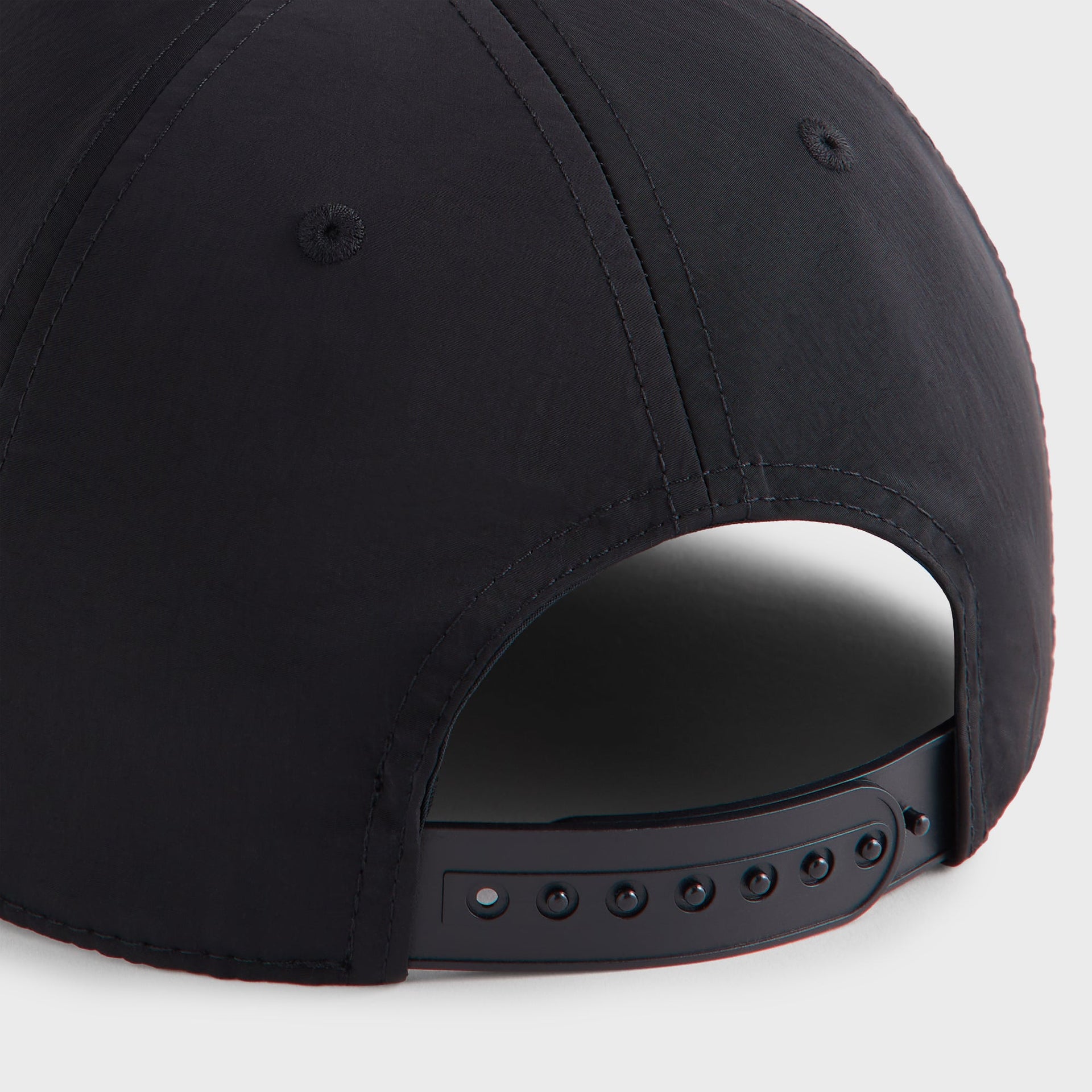 Kith Wrinkle Nylon Bay Low Pinch Crown Snapback - Black