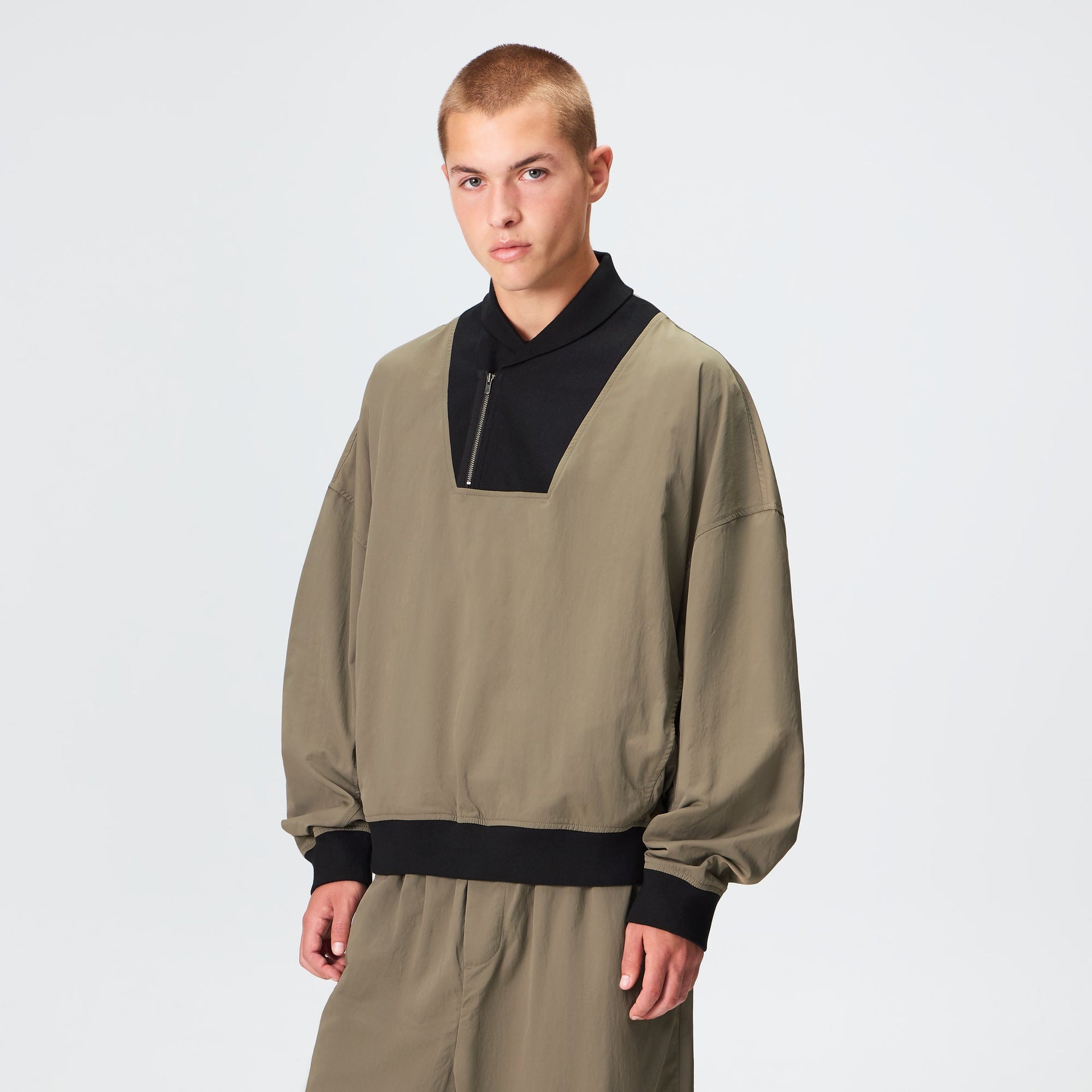 Kith Nylon Vernon Pullover - Icy Olive