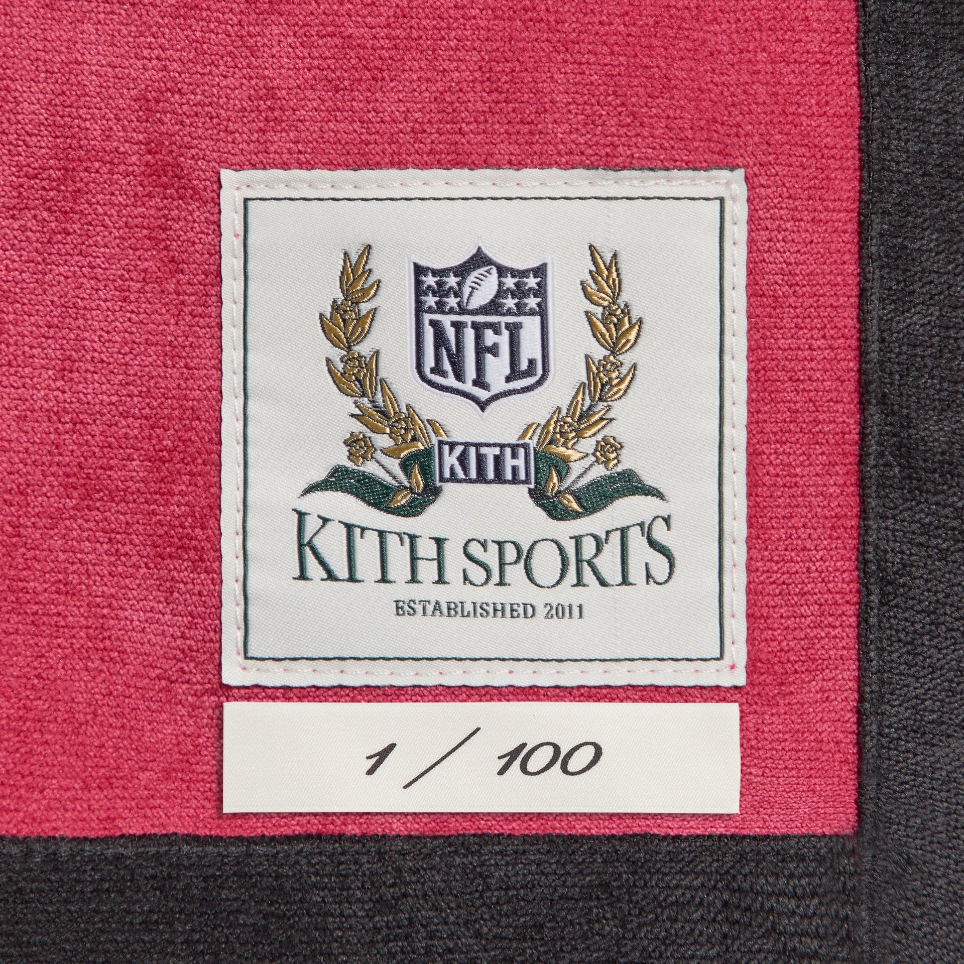 Kith & the NFL for the Tampa Bay Buccaneers Leon Shirt - Fame