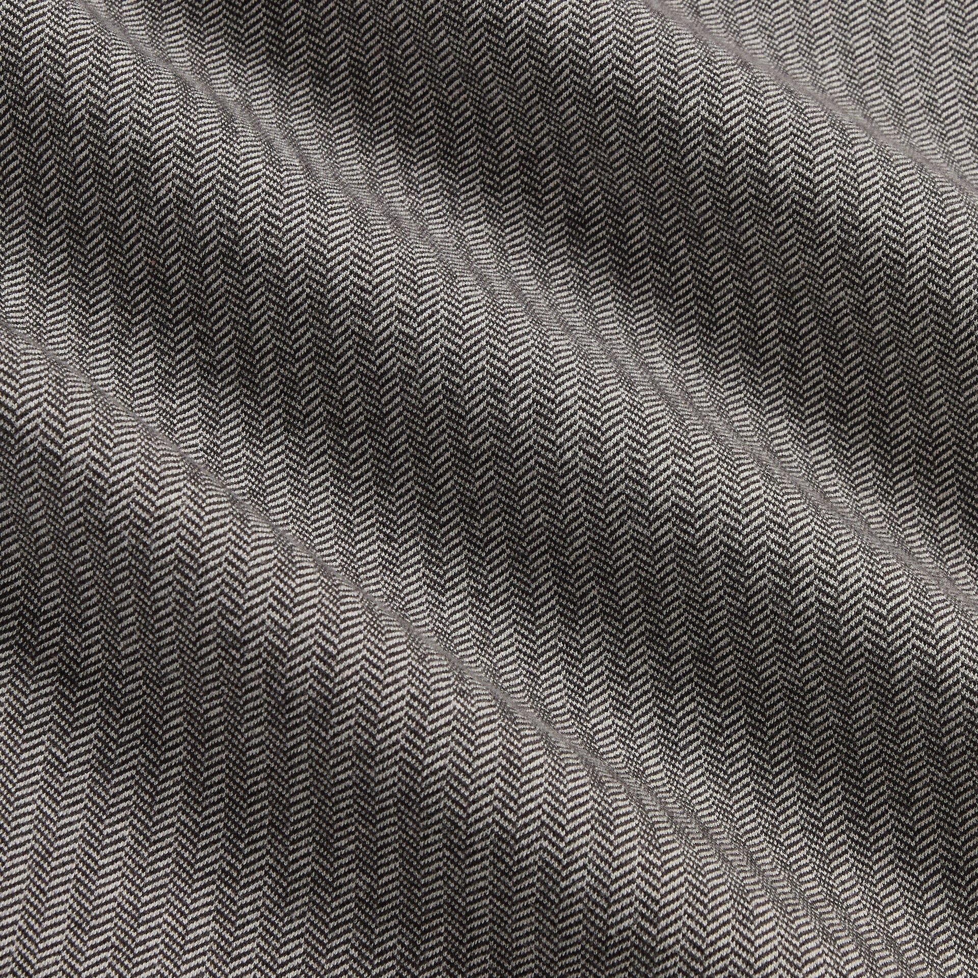 &Kin Bryson Sweatpant close-up of grey herringbone double face fabric texture