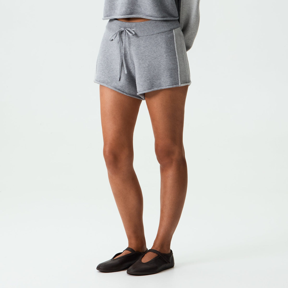 Kith Women Desmond Blocked Shorty - Cool Heather Grey