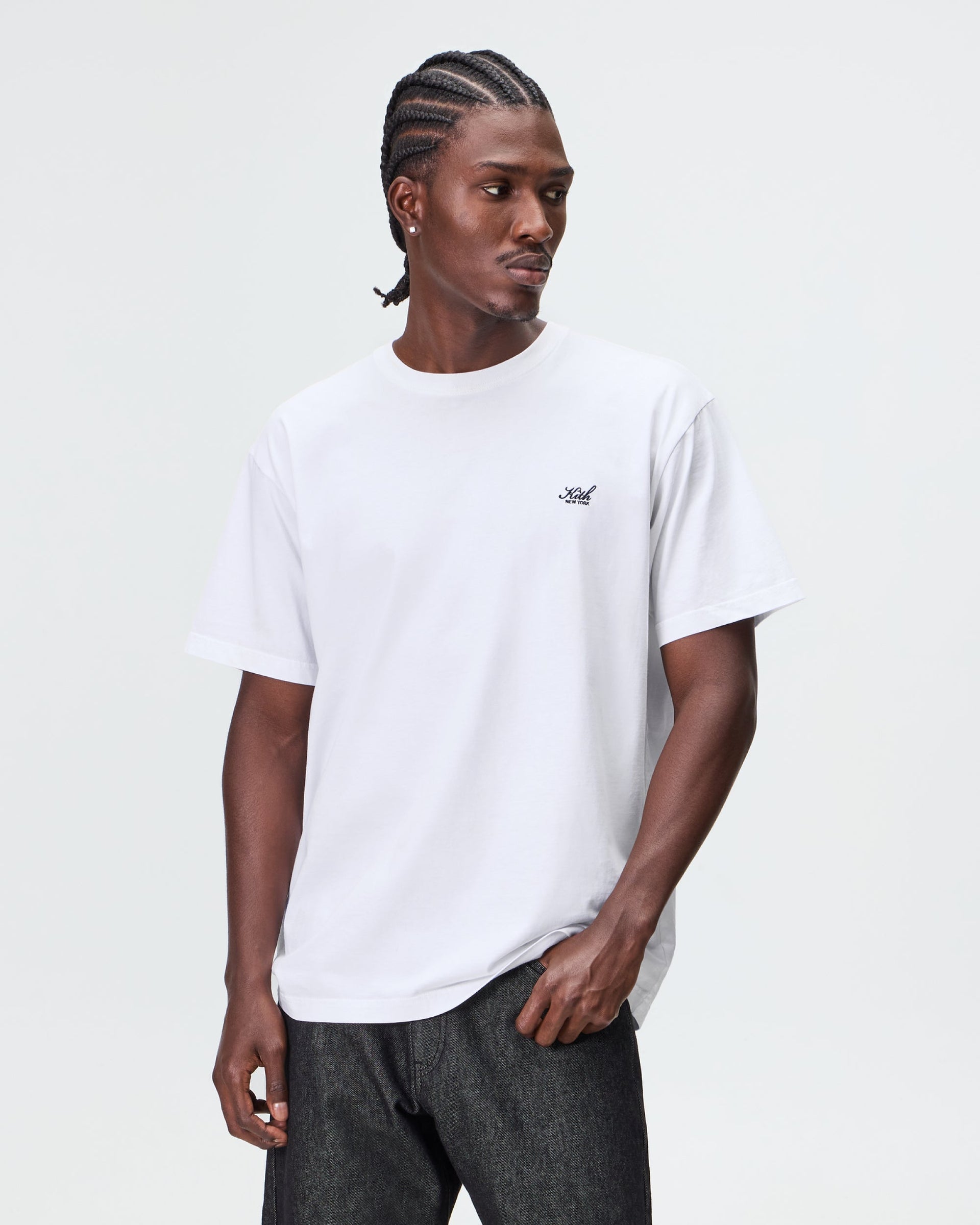 gid://shopify/MediaImage/46753317191956