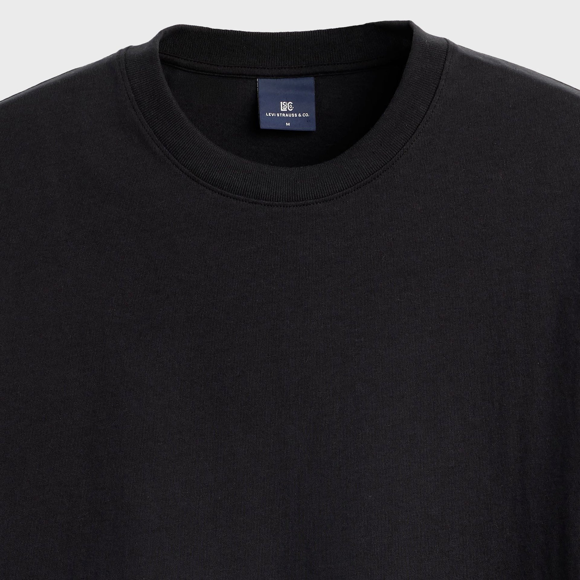 Levi's Blue Tab Relaxed Tee - Jet Black
