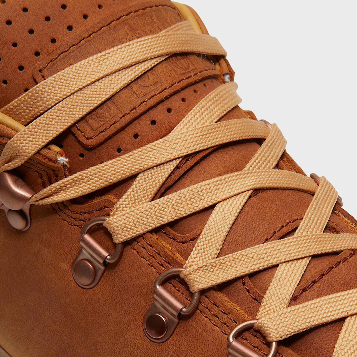 Timberland World Hiker Low GORE-TEX Membrane - Rust Nubuck