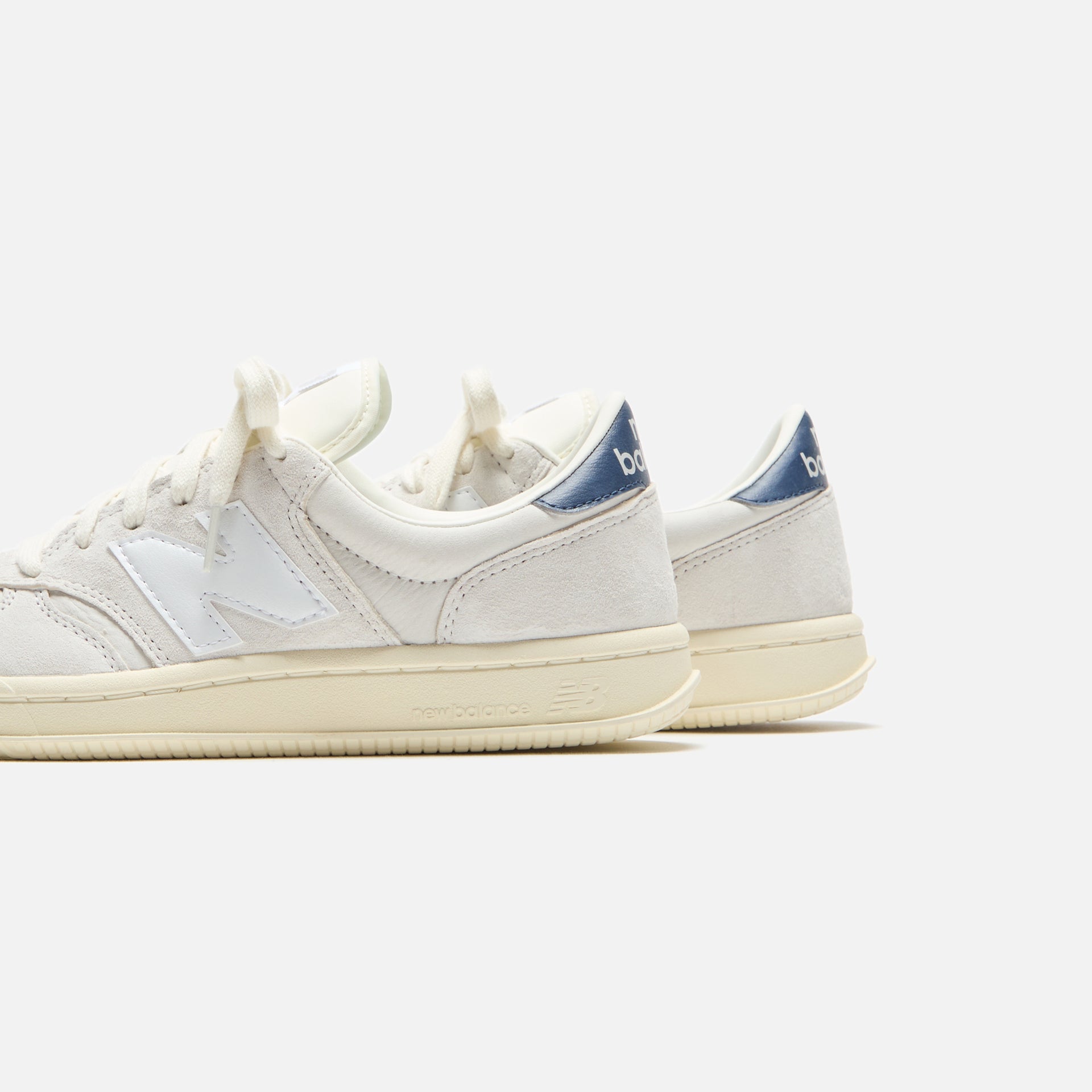 (RTV) New Balance T500 - Reflection / Blacktop / Sea Salt