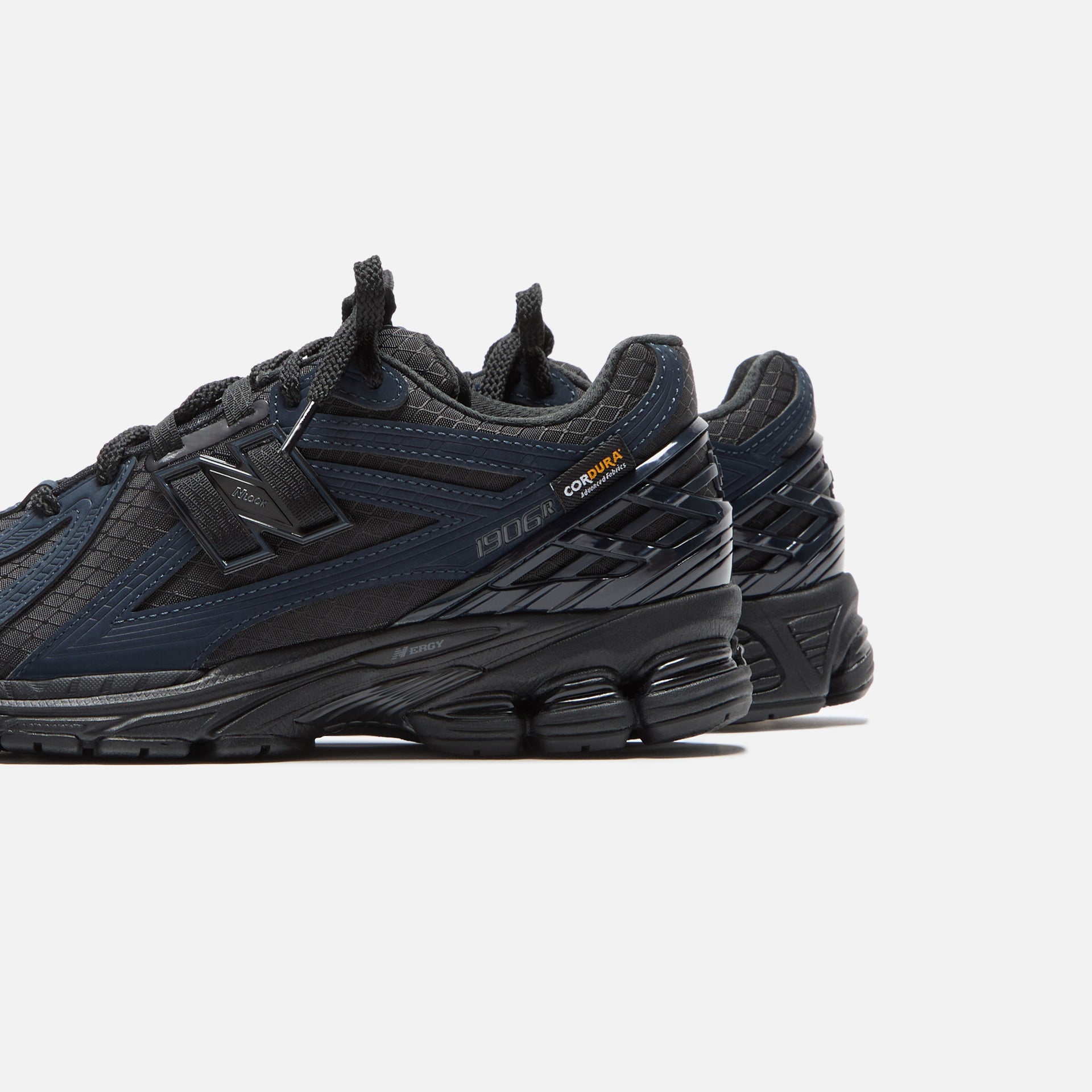 New Balance 1906R - Outerspace / Black / Black