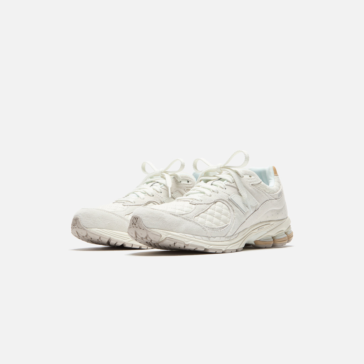 (RTV) New Balance 2002R - Sea Salt / Team Away Grey / Stoneware