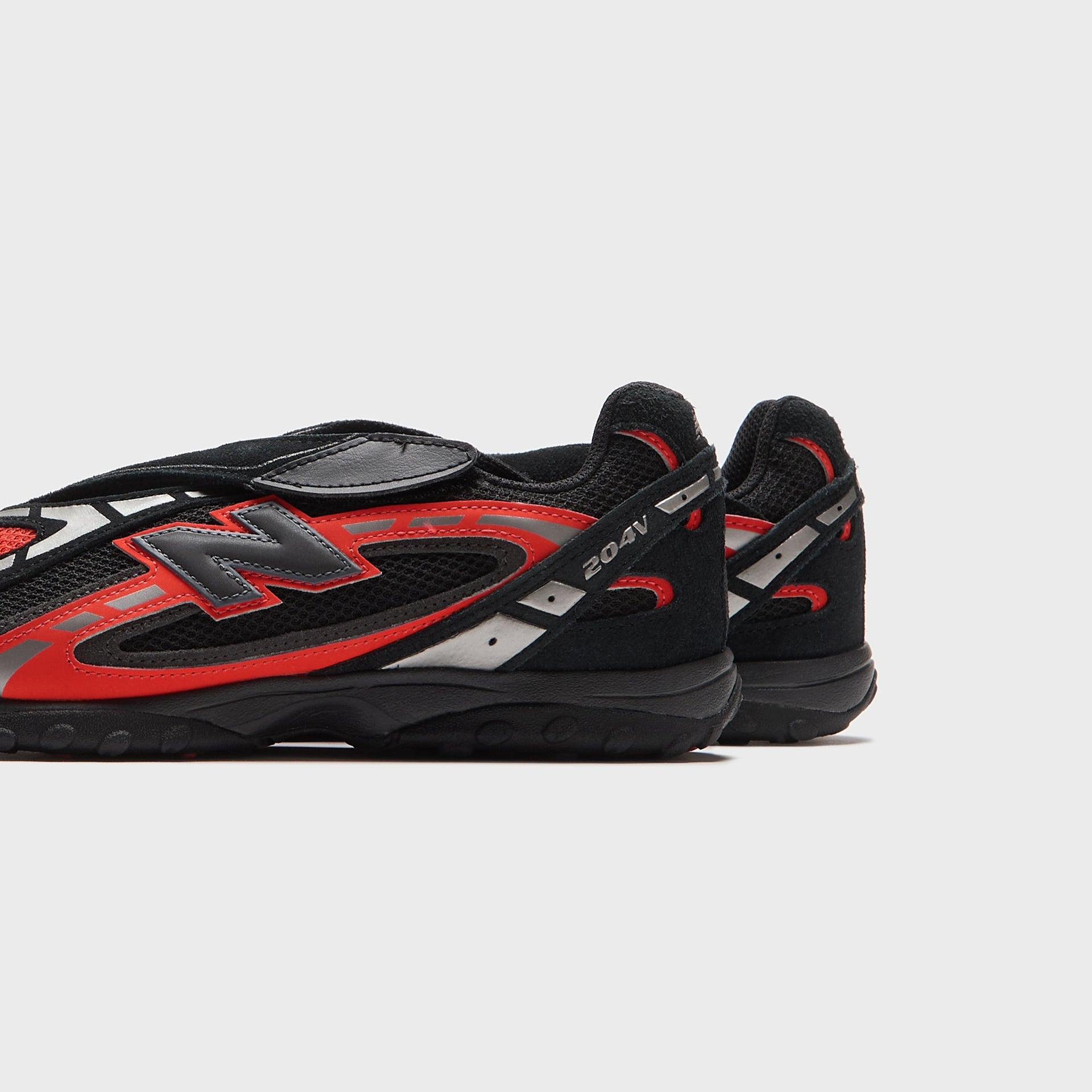 New Balance 204V - Neo Flame / Black / Black Cement