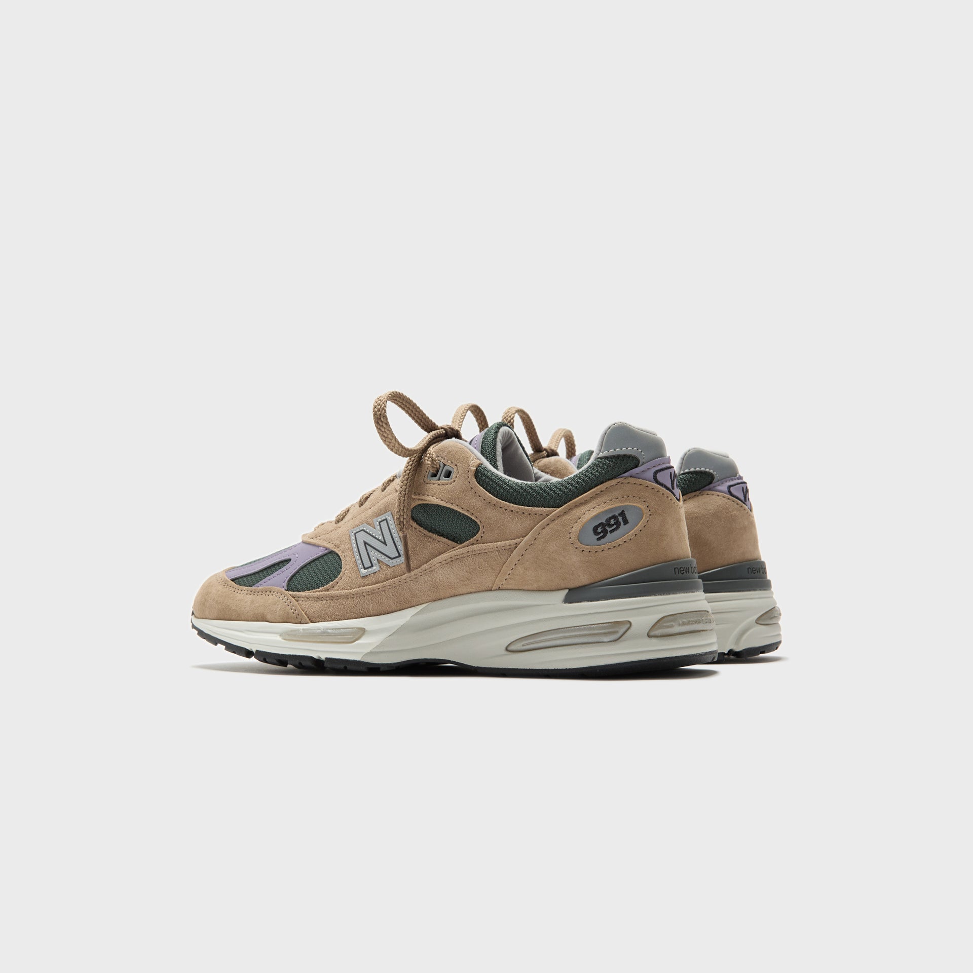 New Balance Made in UK 991v2 - Cement