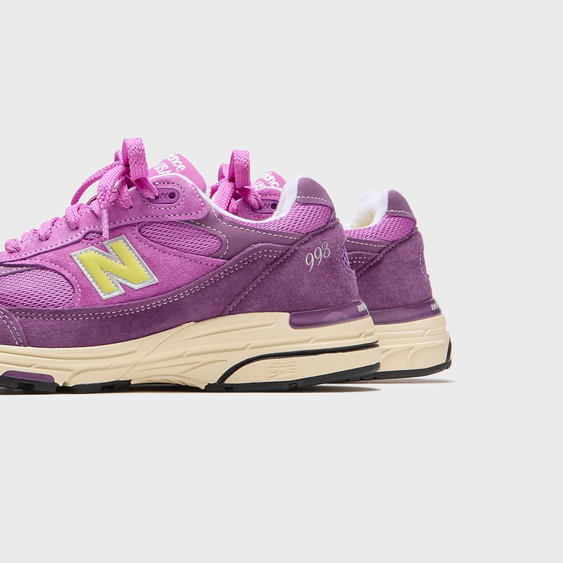 New Balance Made in USA 993 - Passion Fruit / Dusted Grape / Afterglow