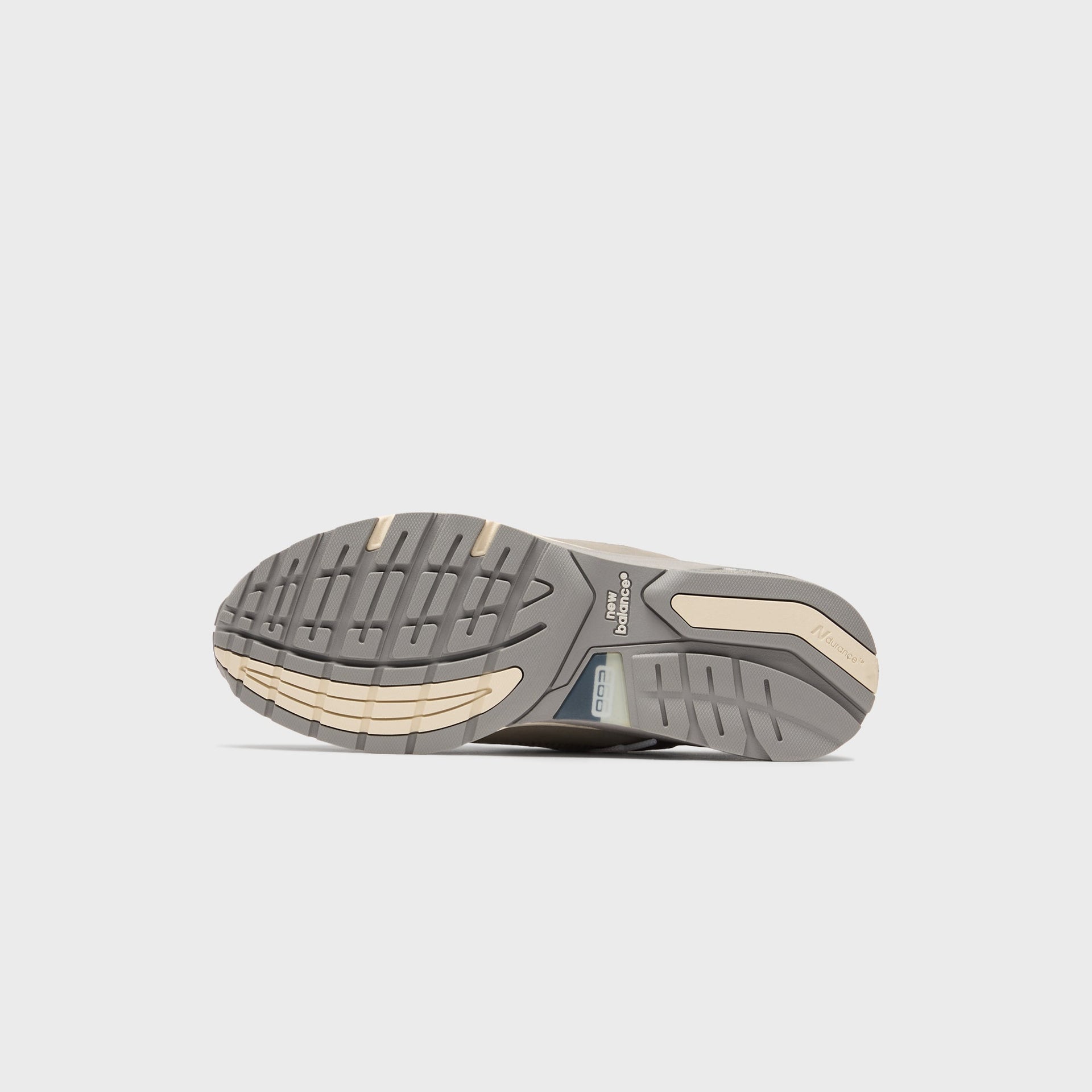 New Balance Made in USA 992 - Shadow Grey / Team Away Grey / Turtledove