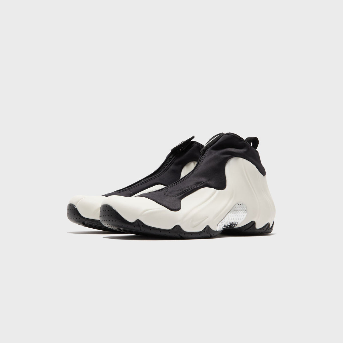 Nike Air Flightposite QS - Sail / Black / Metallic Silver