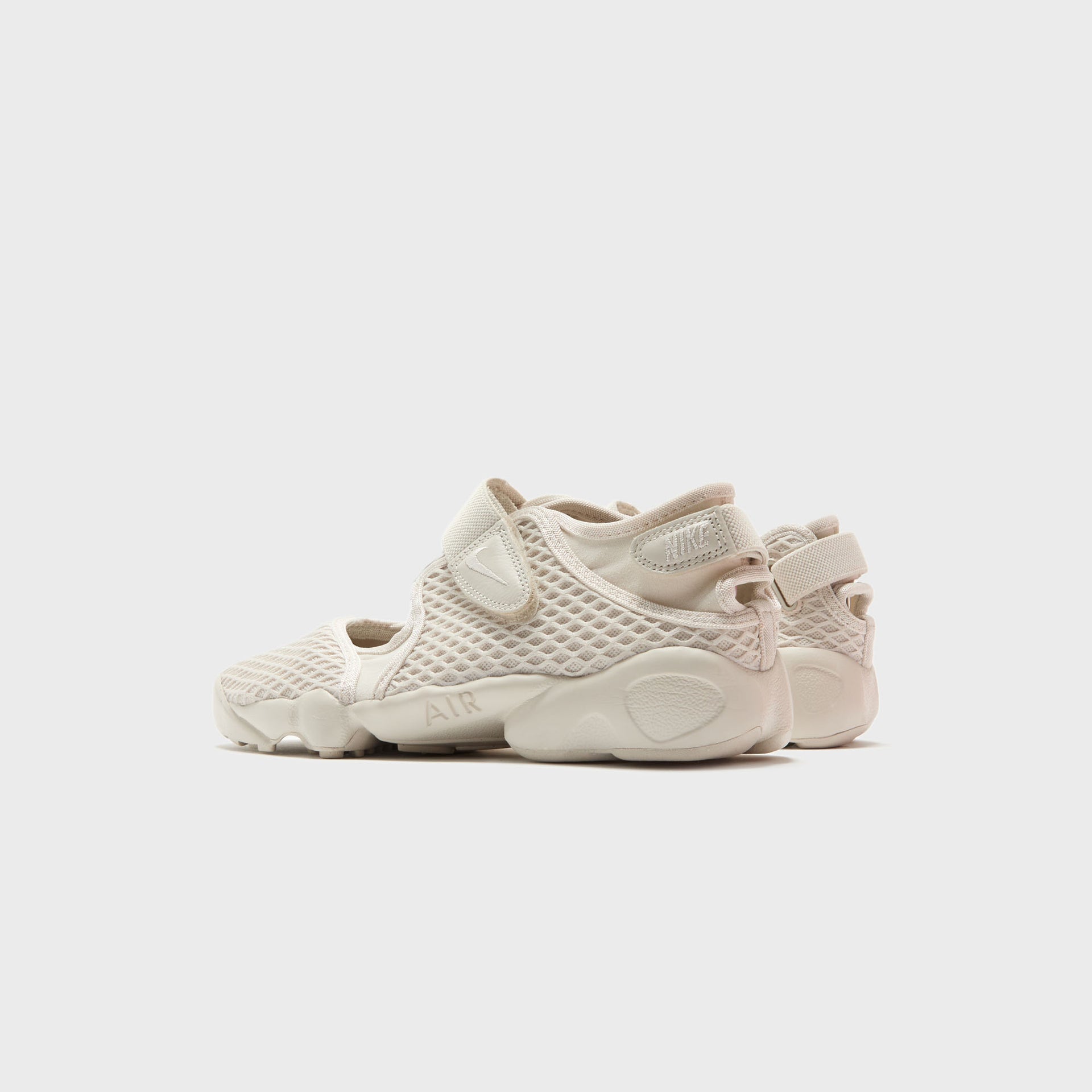 Nike WMNS Air Rift Lace - Light Orewood Brown