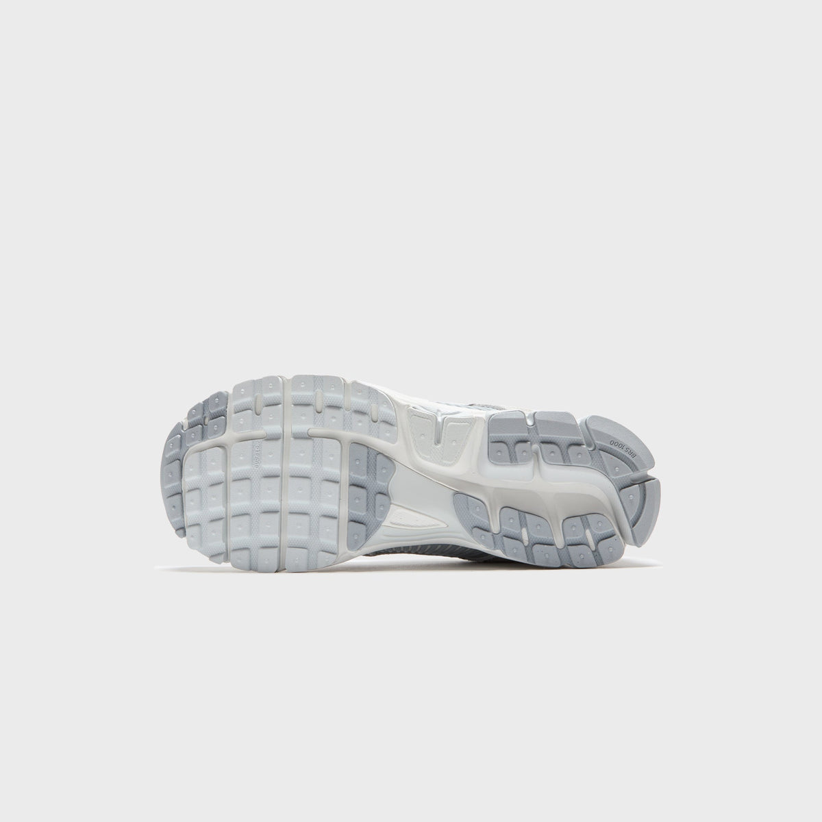 Nike WMNS Zoom Vomero 5 - Pure Platinum / Summit White