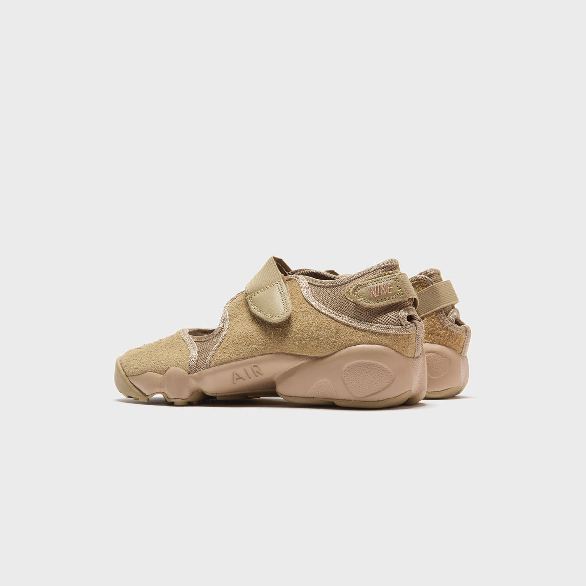 Nike WMNS Air Rift Premium Suede - Parachute Beige / Hemp