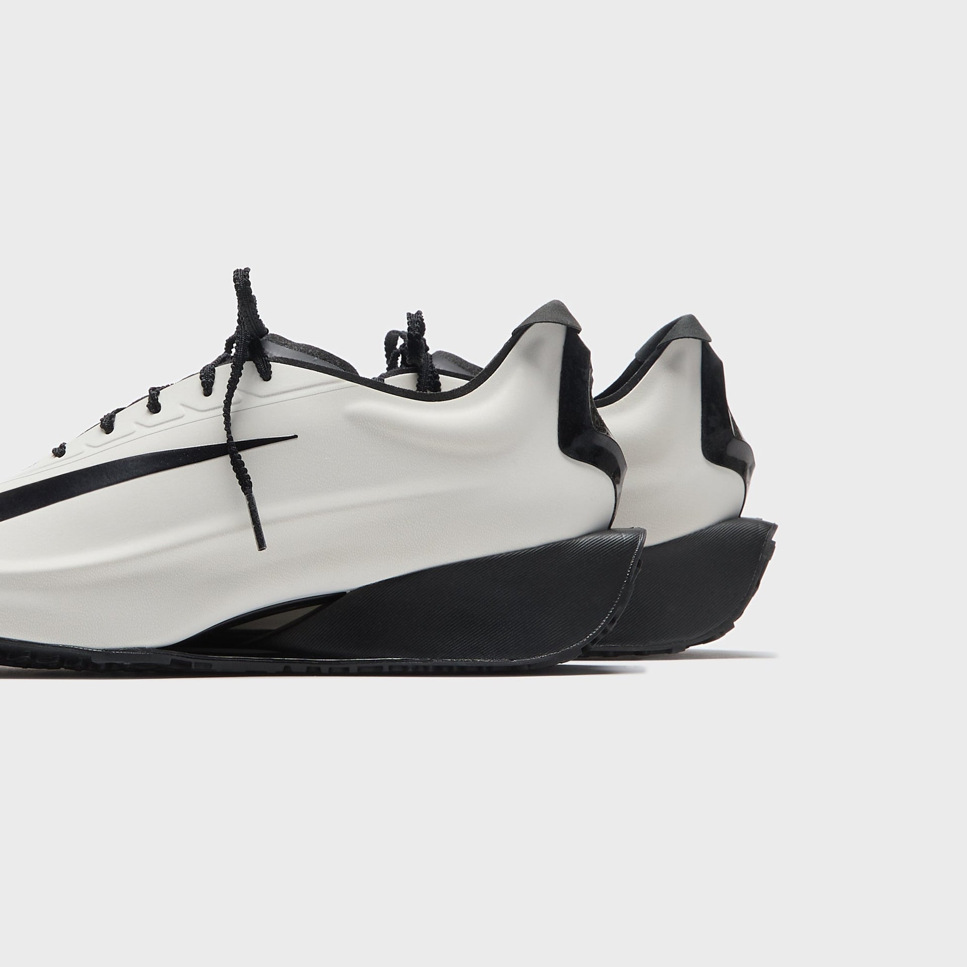 Nike WMNS First Sight Noir - Light Bone