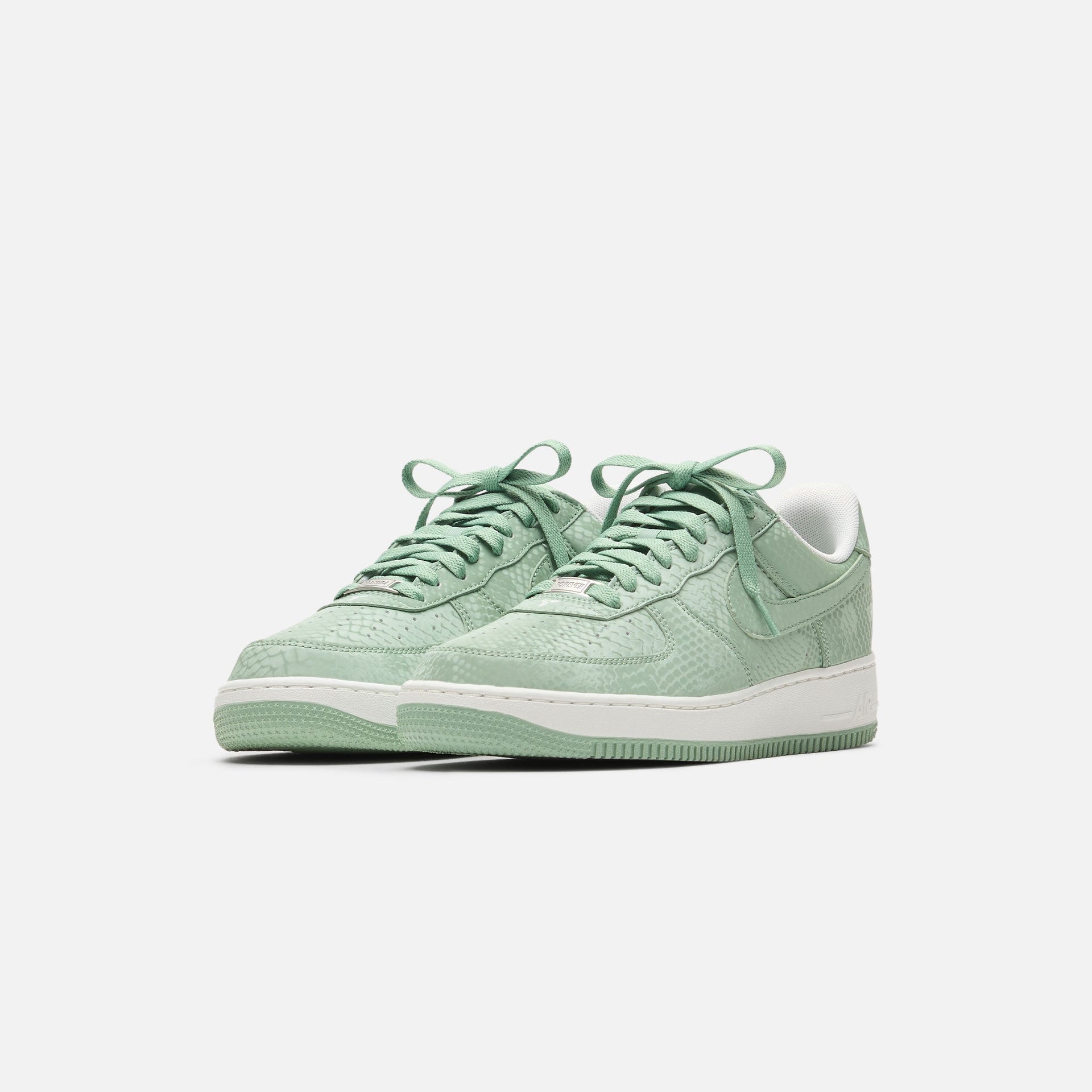 Nike x Kobe Bryant Air Force 1 Low - Steam / Summit White