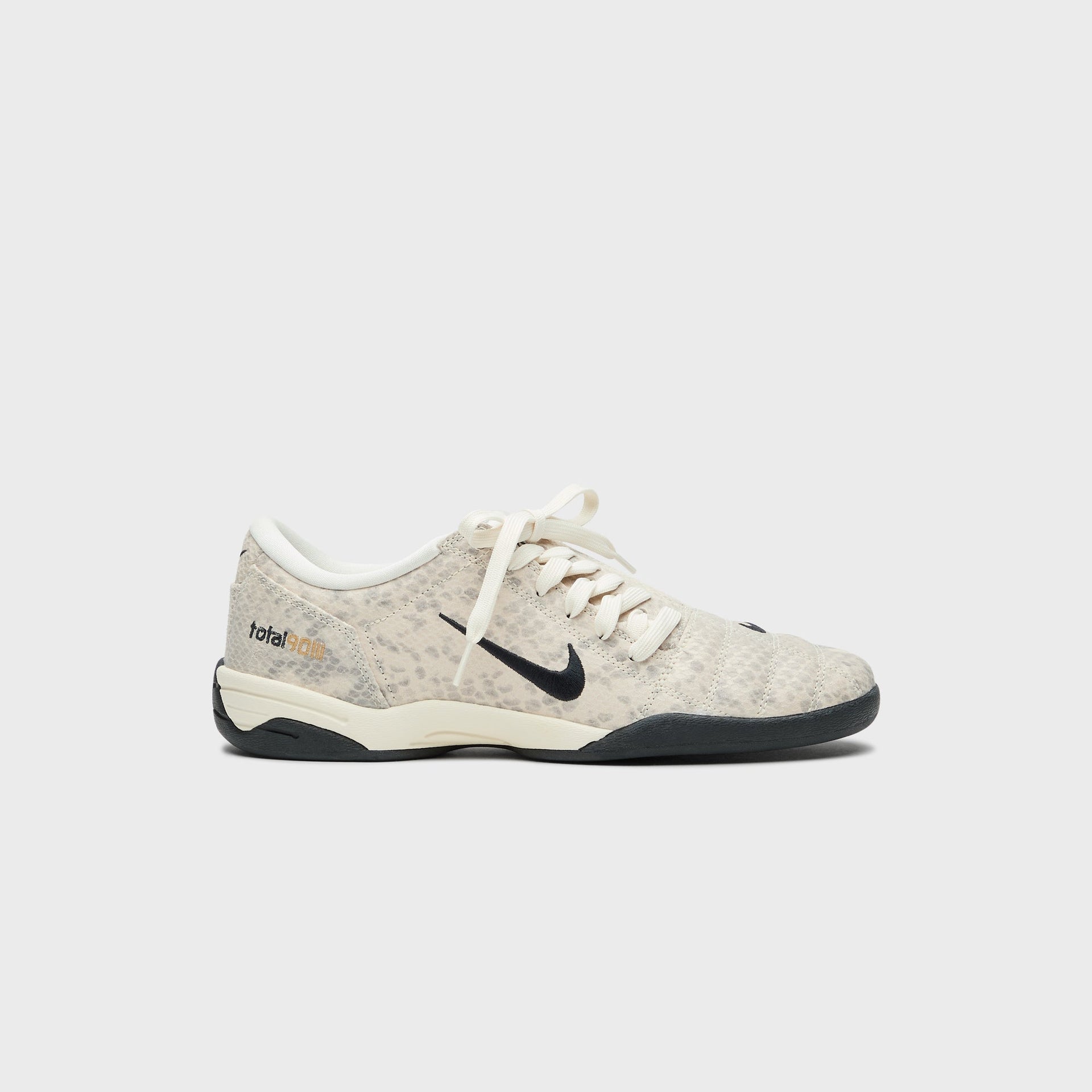 Nike WMNS T90 SP - Pale Ivory / Black