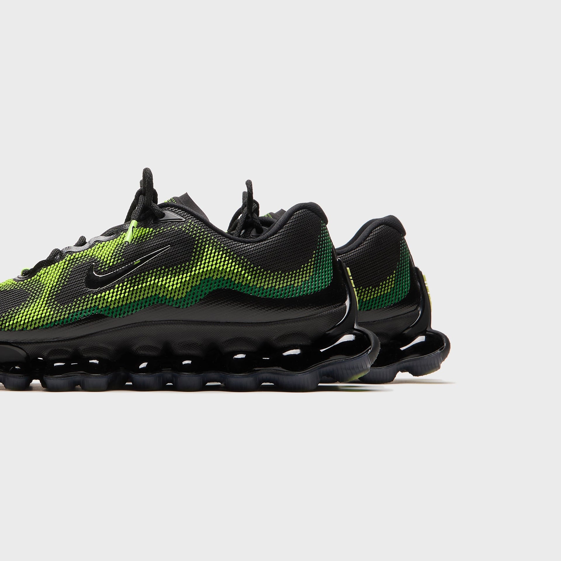 Nike Air Liquid Max - Radiant Green / Apple Green