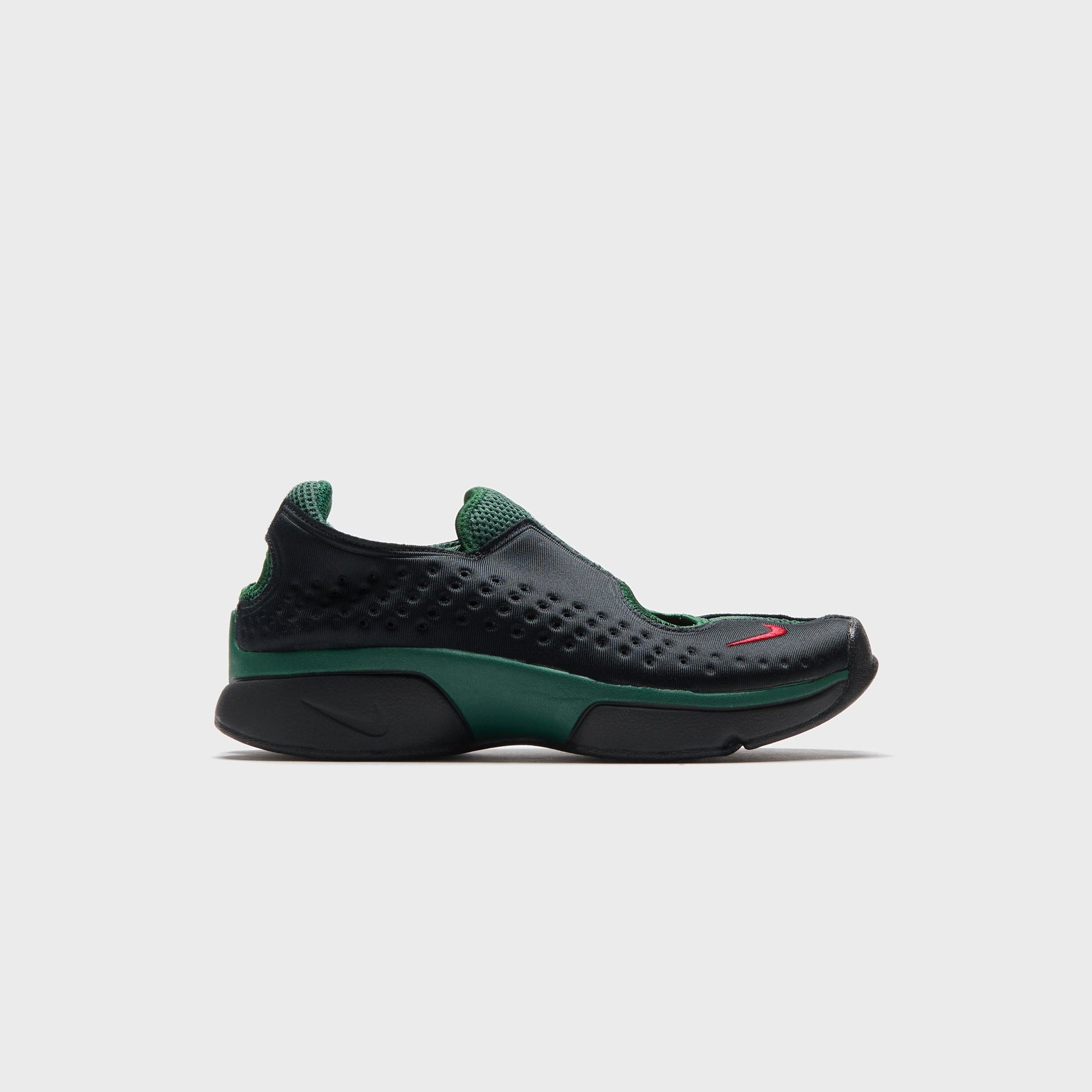 Nike WMNS Rift 2 - Black / Team Dark Green