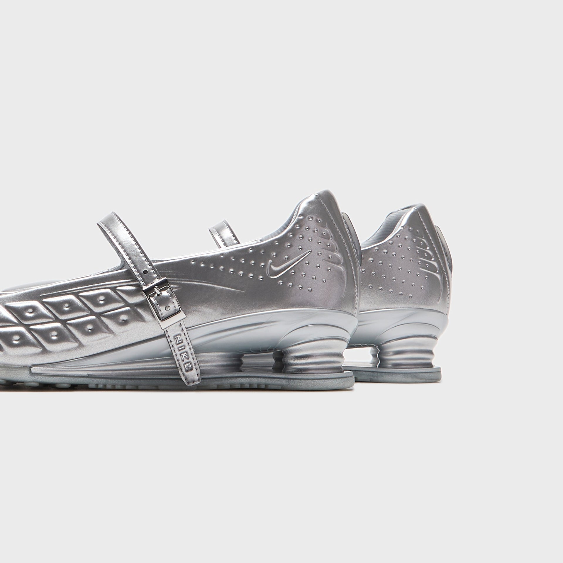 Nike WMNS Shox Z Callistra - Metallic Silver
