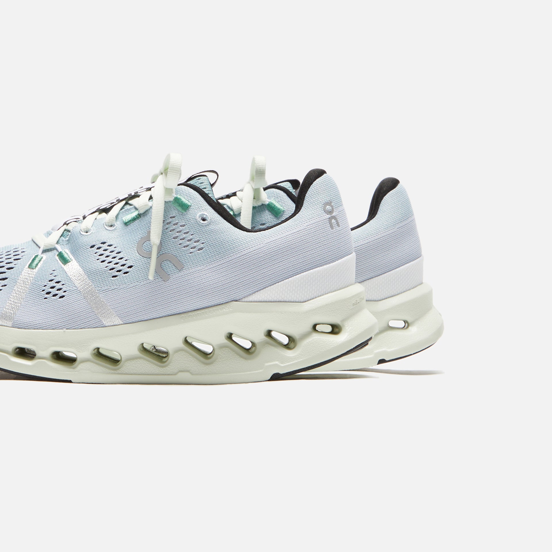 On Running WMNS Cloudsurfer - Mineral / Aloe