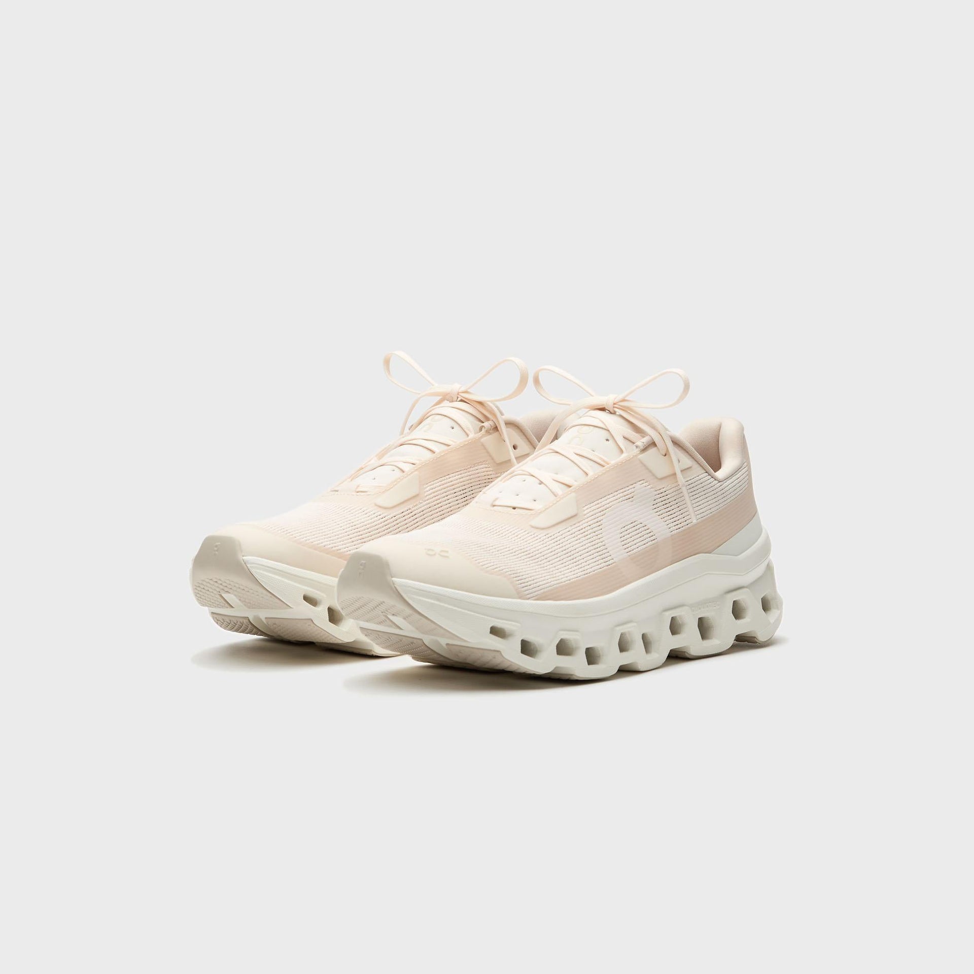 On Running WMNS Cloudmonster - Void Dew / Ivory