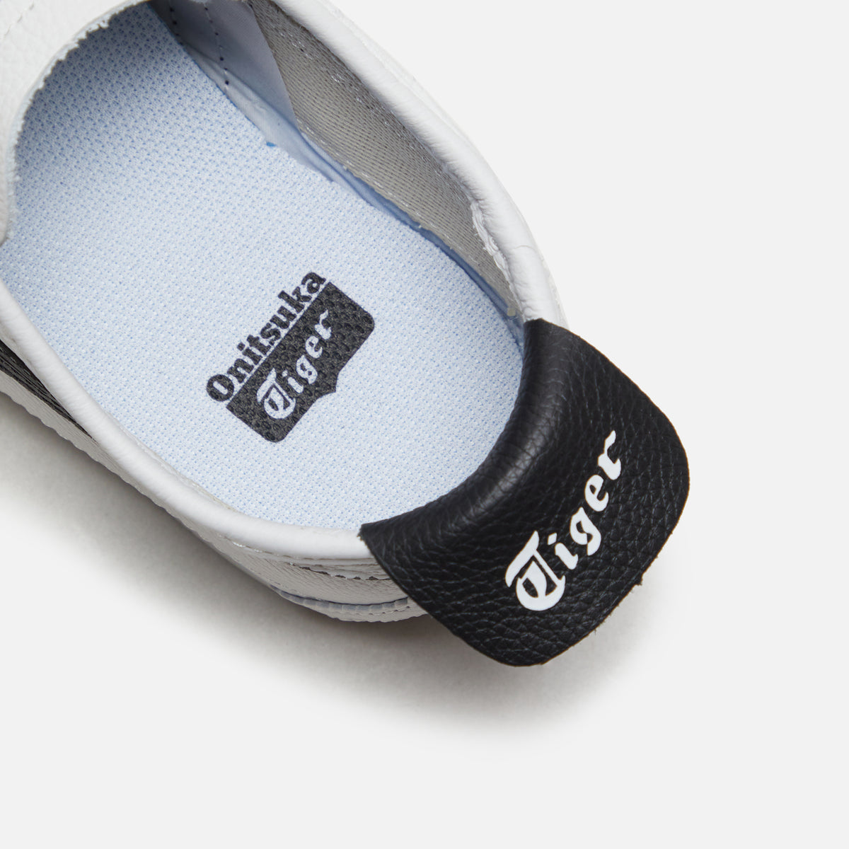 Onitsuka Tiger Mexico 66 - White / Black