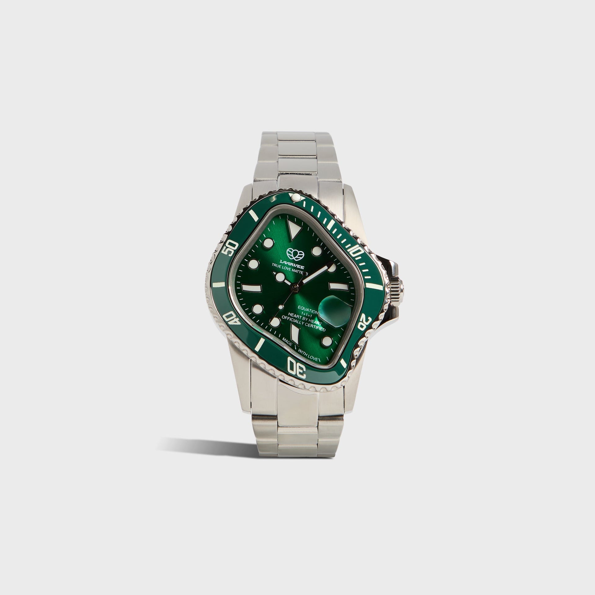 LAARVEE Precision Steel watch, straight-on front, distorted case, green dial, green bezel, steel bracelet