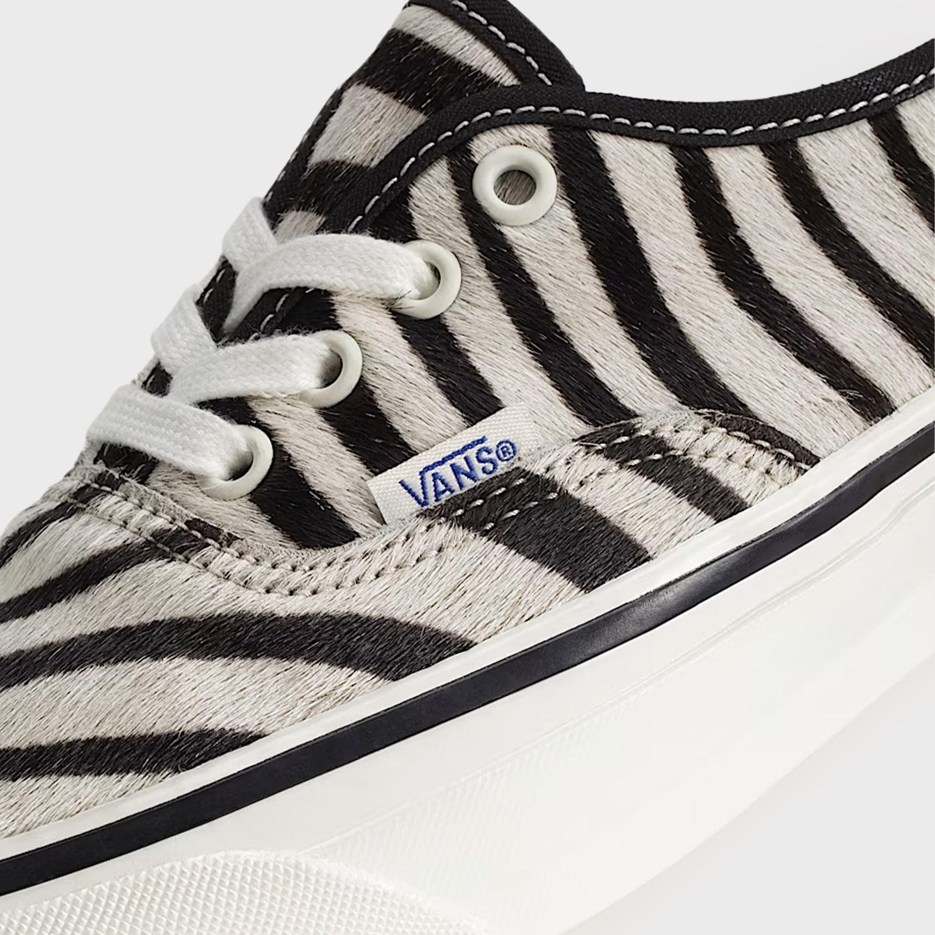 VANS LX Authentic 44 - Zebra Marshmallow White