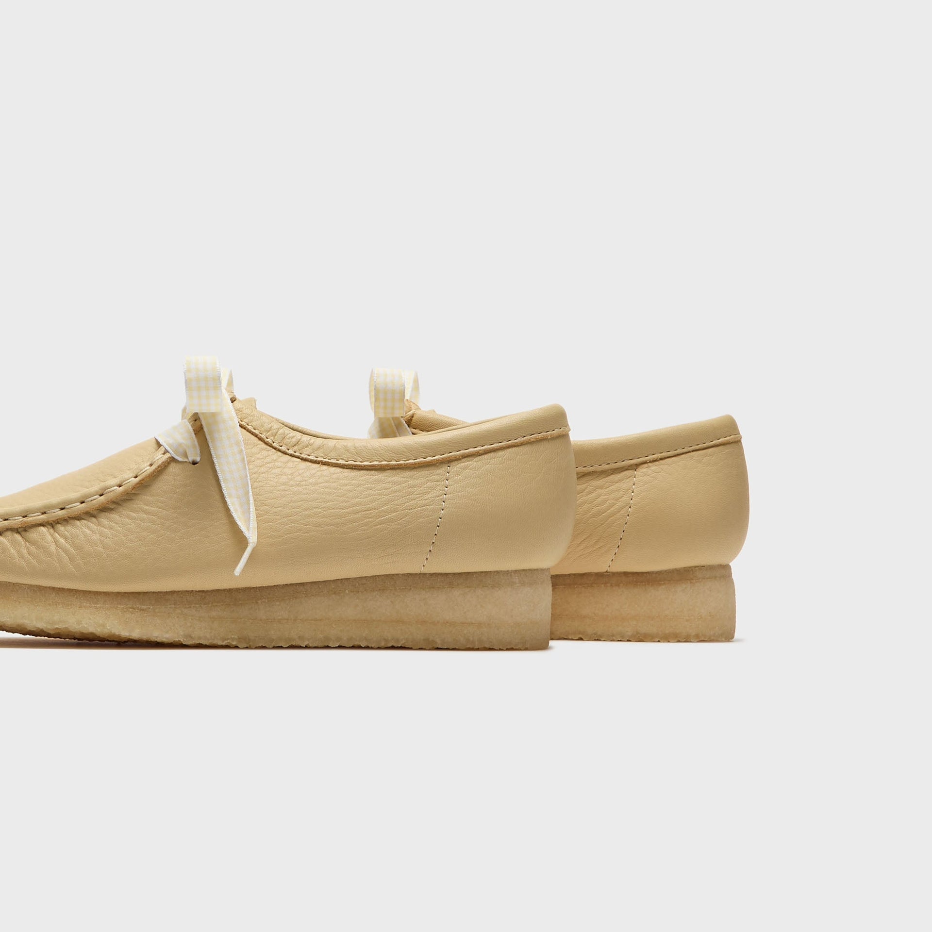 Clarks WMNS Wallabee - Pale Yellow Leather