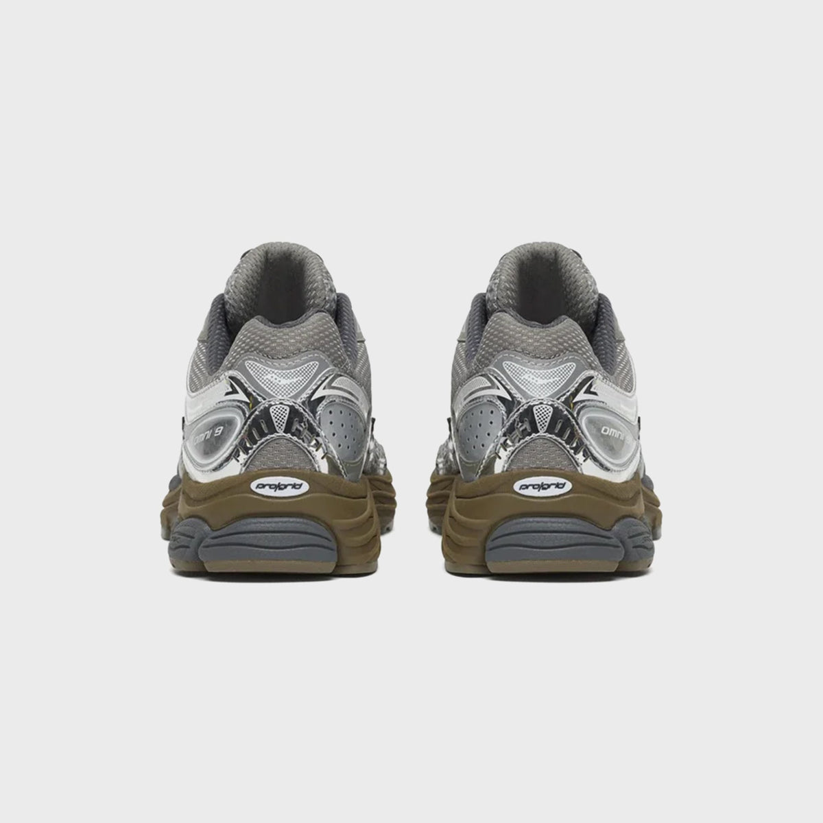 Saucony ProGrid Omni 9 - Debonair / Silver