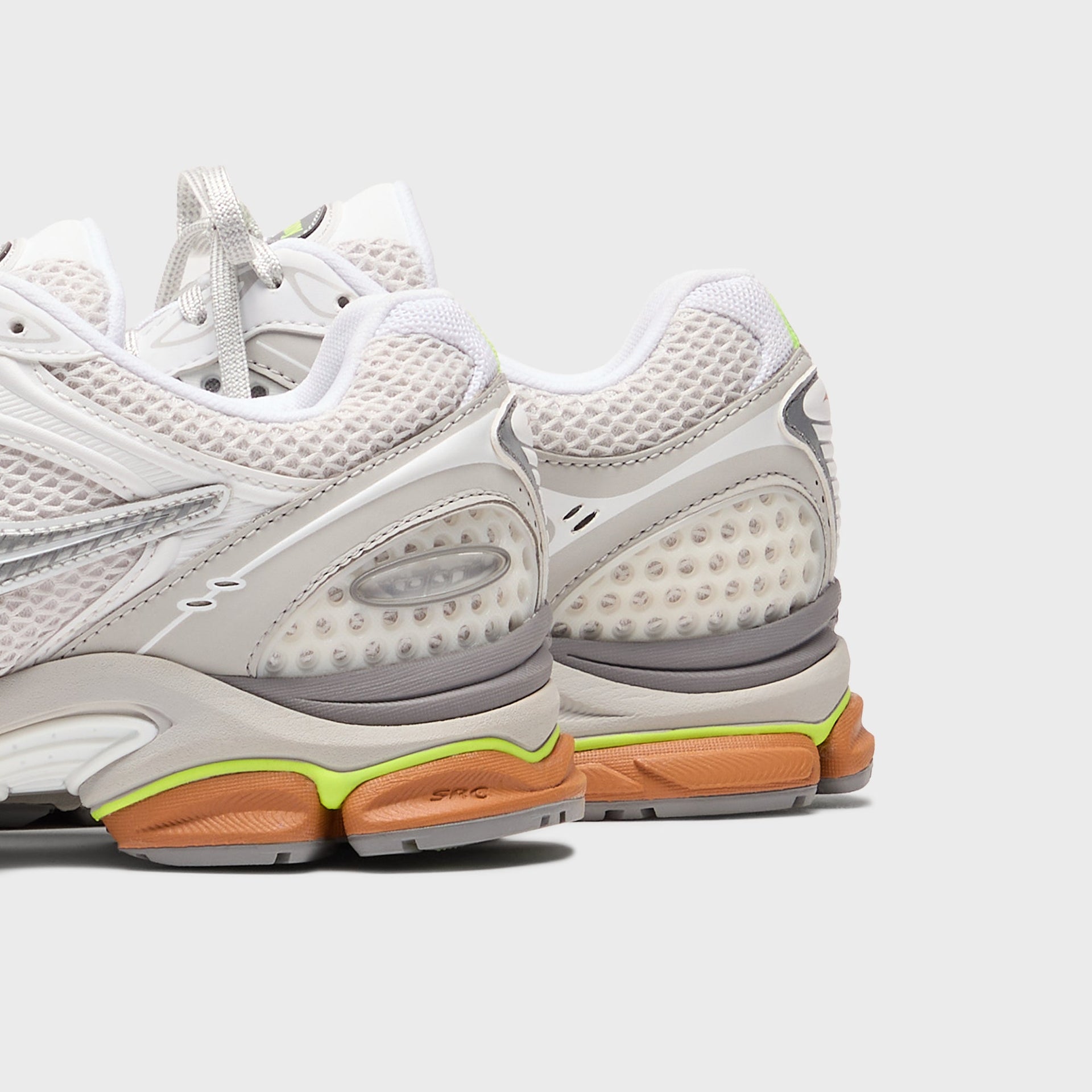 Saucony ProGrid Triumph 4 - Grey / White