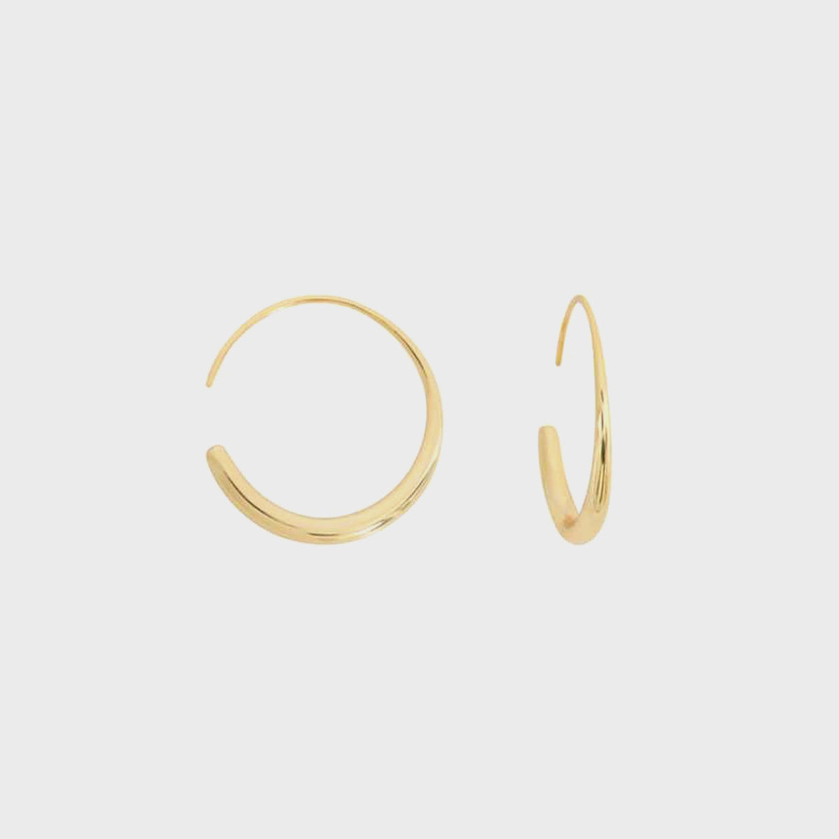 SHASHI Dahlia Hoop in Gold