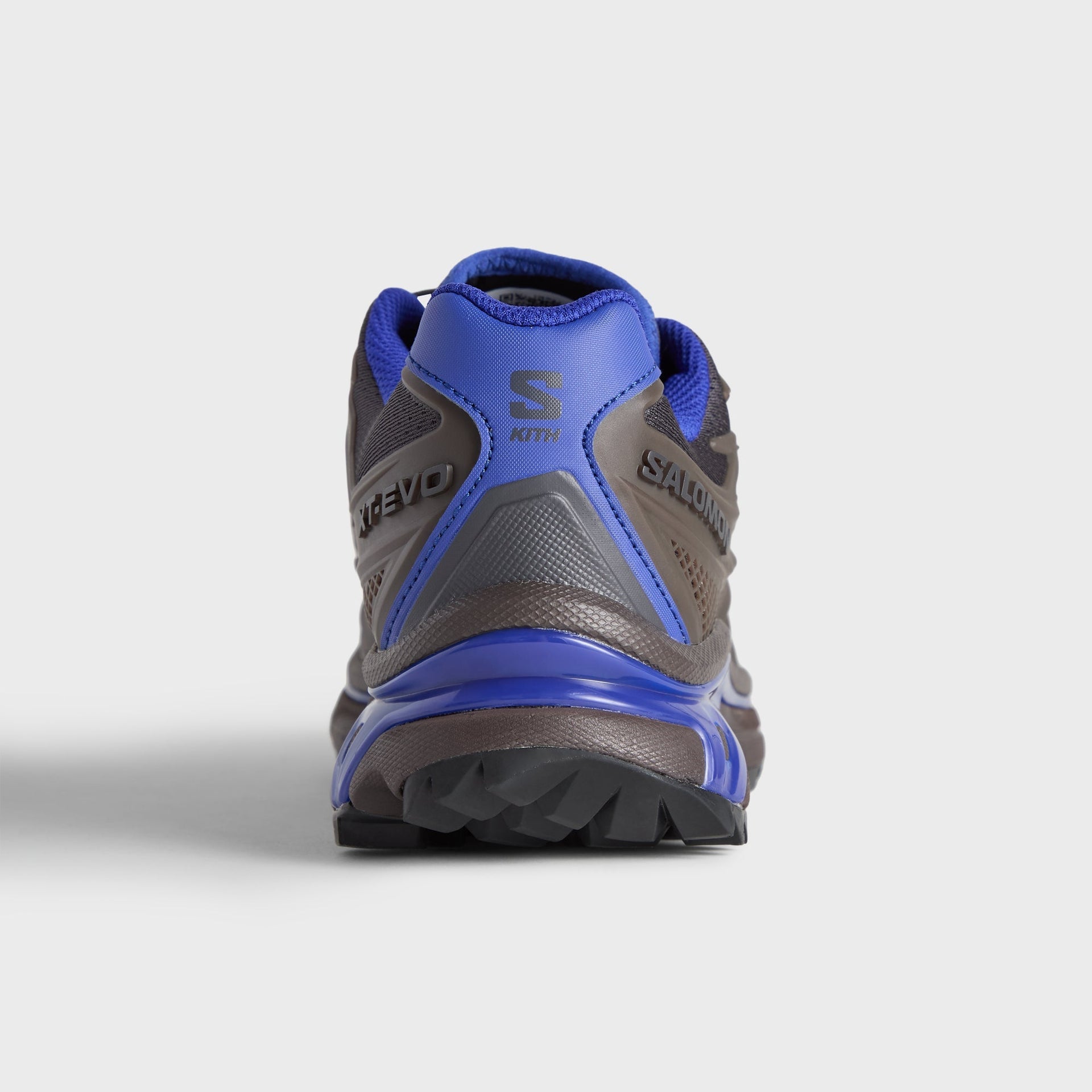 Kith for Salomon XT-EVO heel view, blue heel counter with Kith and XT-EVO branding