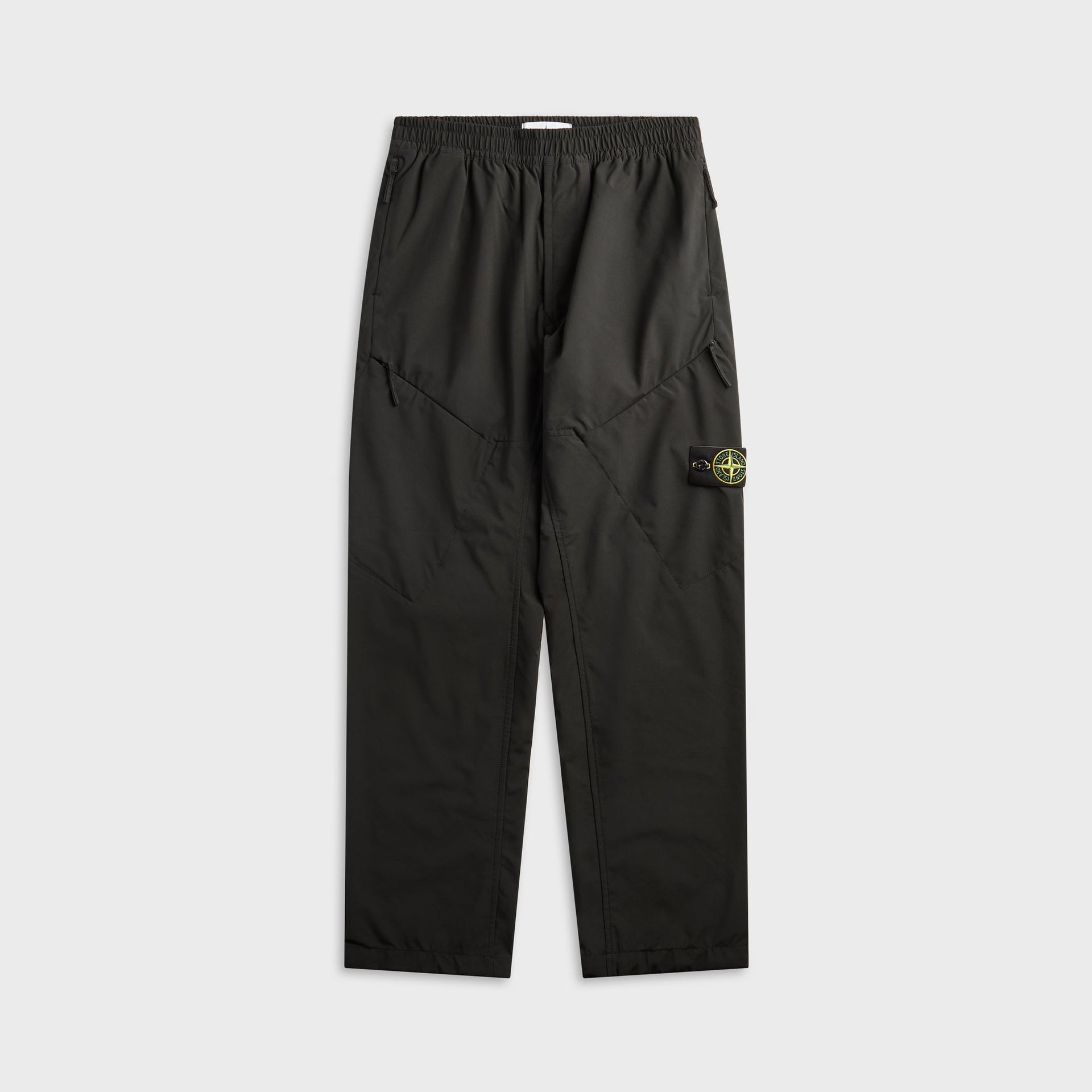 Stone Island stretch cotton cargo trouser in black, front with elastic waist, zip pockets and compass badge tab