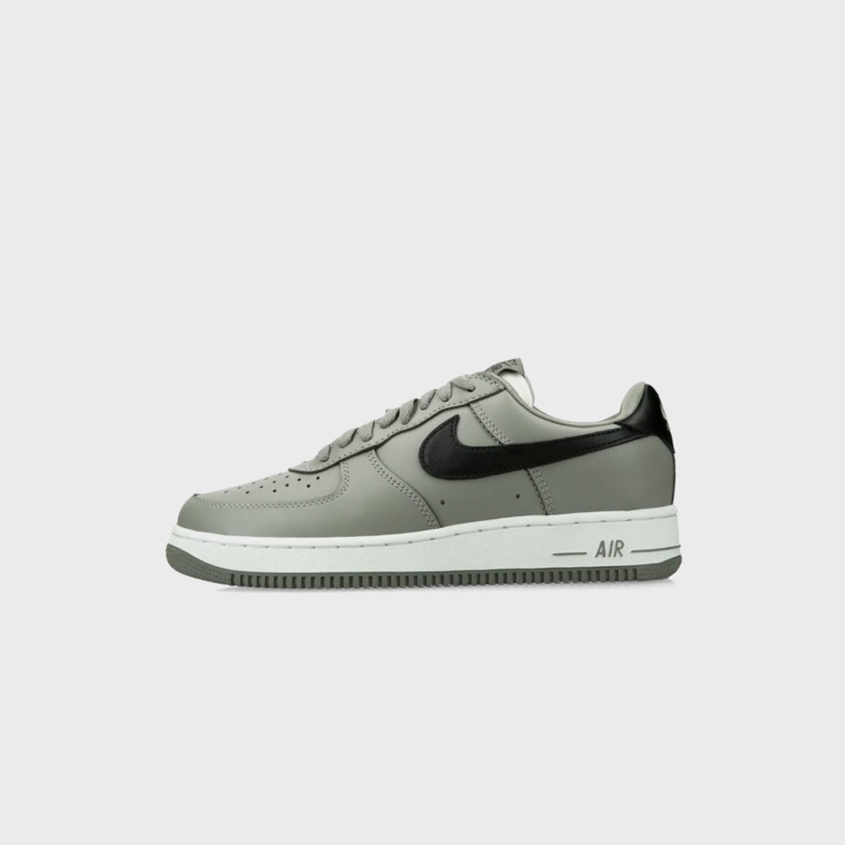 Nike Air Force 1 Low '01 Cracked Leather - Light Army / Black / Sail