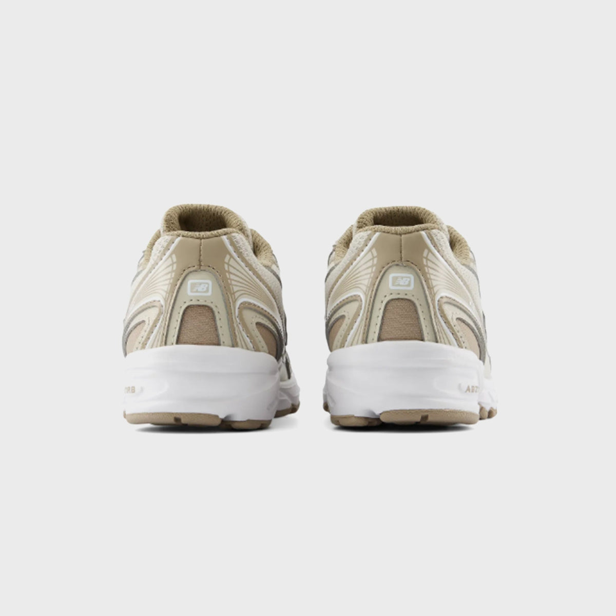 New Balance PS 740 - Sea Salt / Silver Metallic