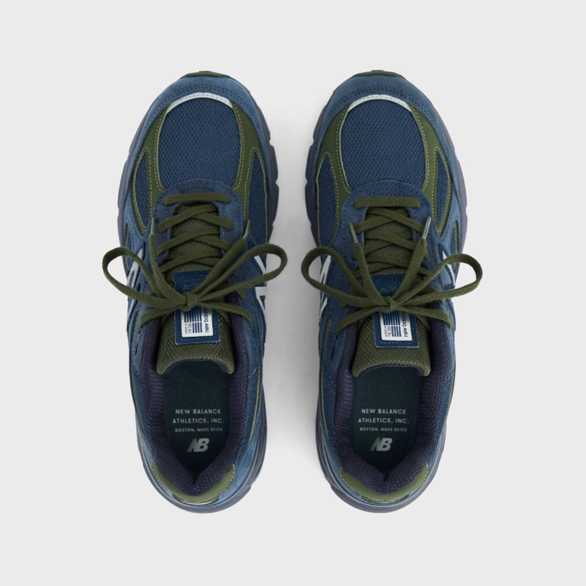 New Balance Made in USA 990v4 - NB Navy / Meteorite / Kombu