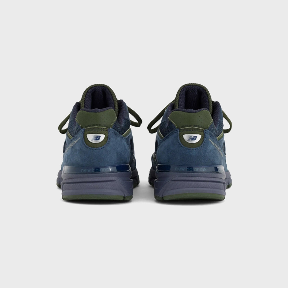 New Balance Made in USA 990v4 - NB Navy / Meteorite / Kombu