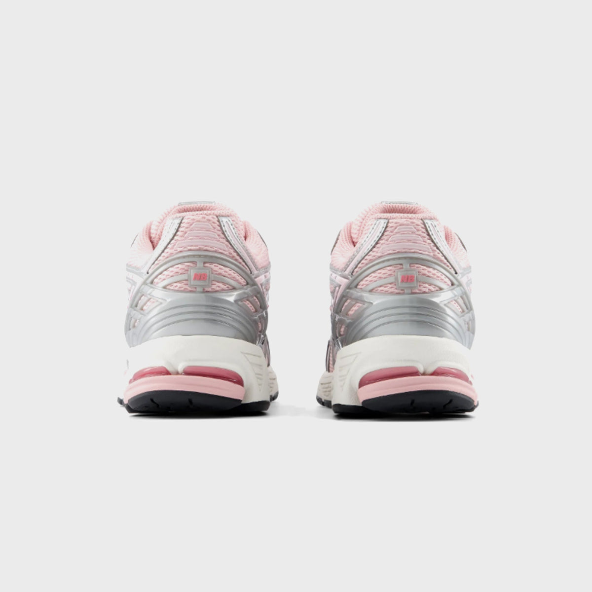 New Balance 1906R - Pink Chalk / Silver Metallic