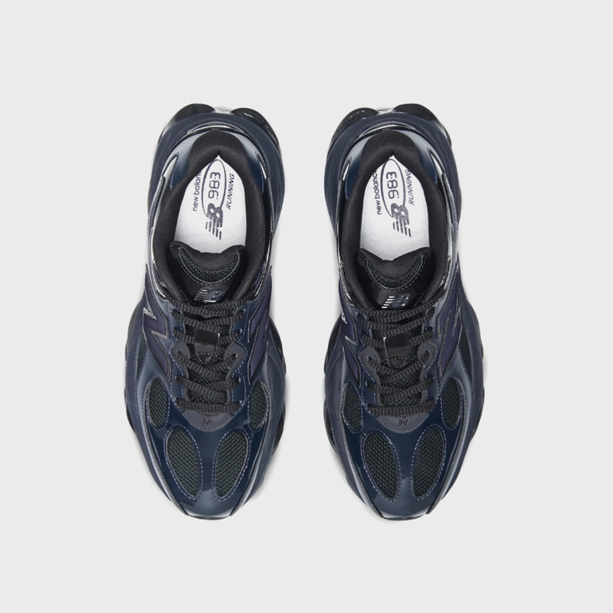 New Balance 983 - Black / Dark Night